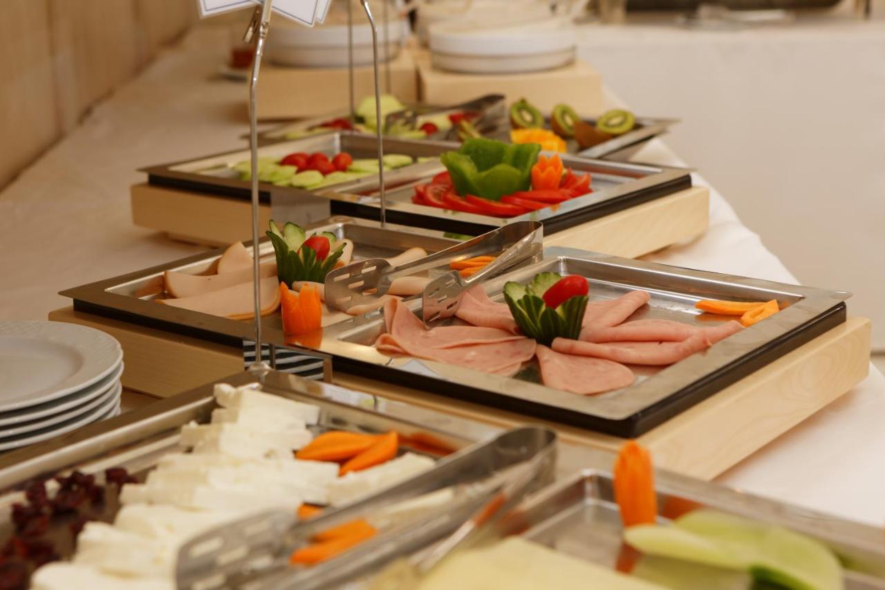 Ionia Suites photo 3
