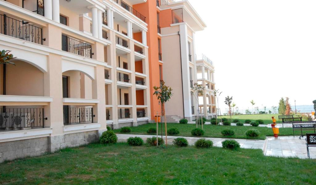 Prestige Fort Beach pilt 1