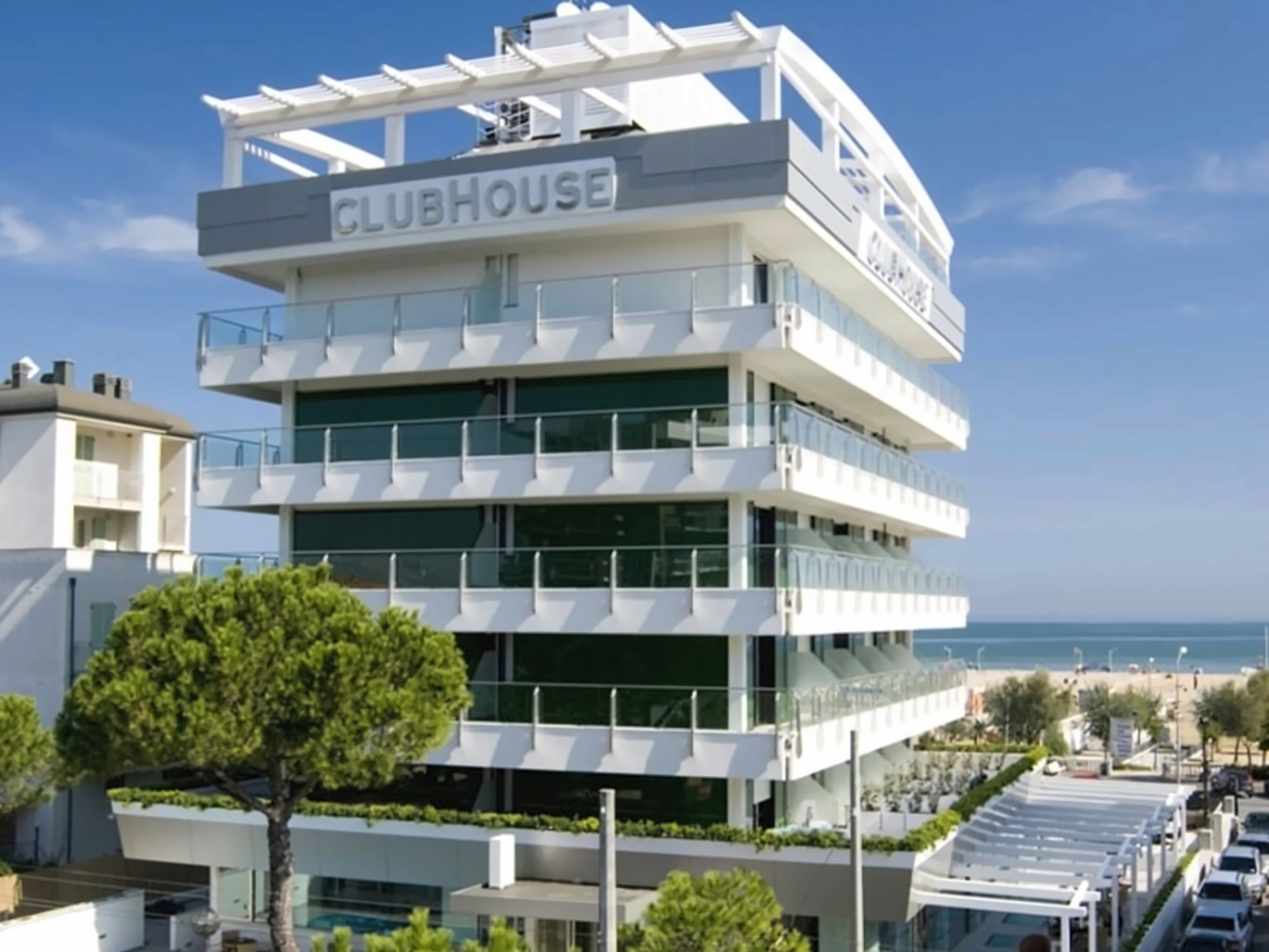 Hotel Club House photo 1