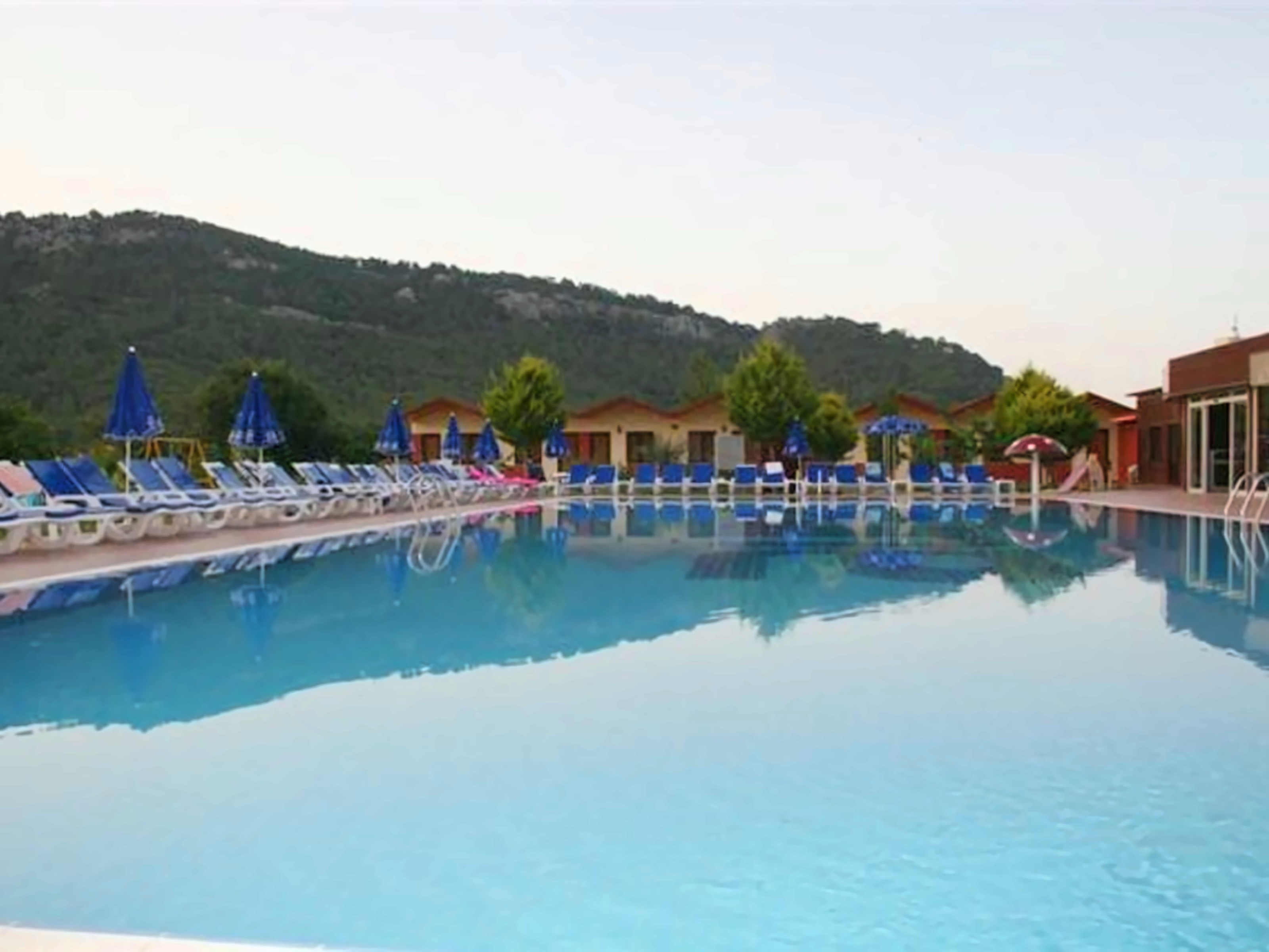 Larissa Blue Resort photo 4