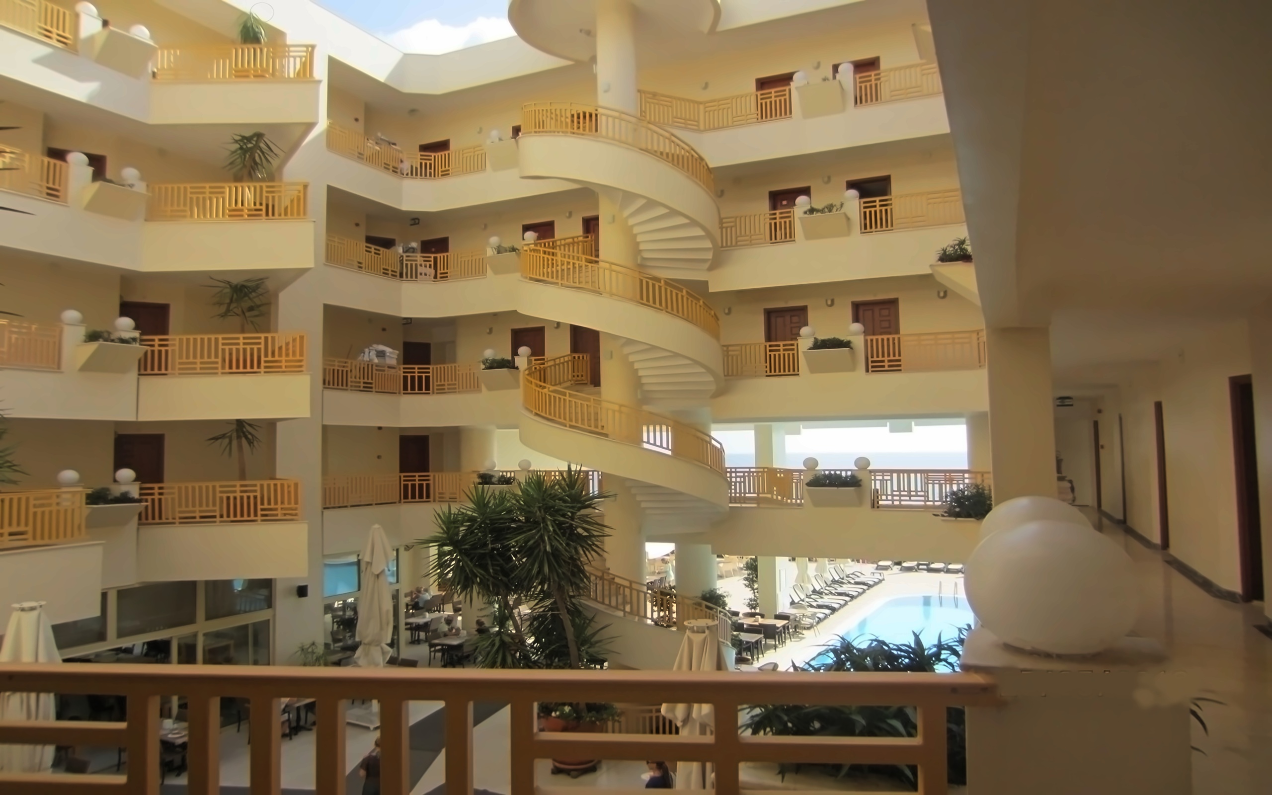 Golden Lotus Hotel attēls 5