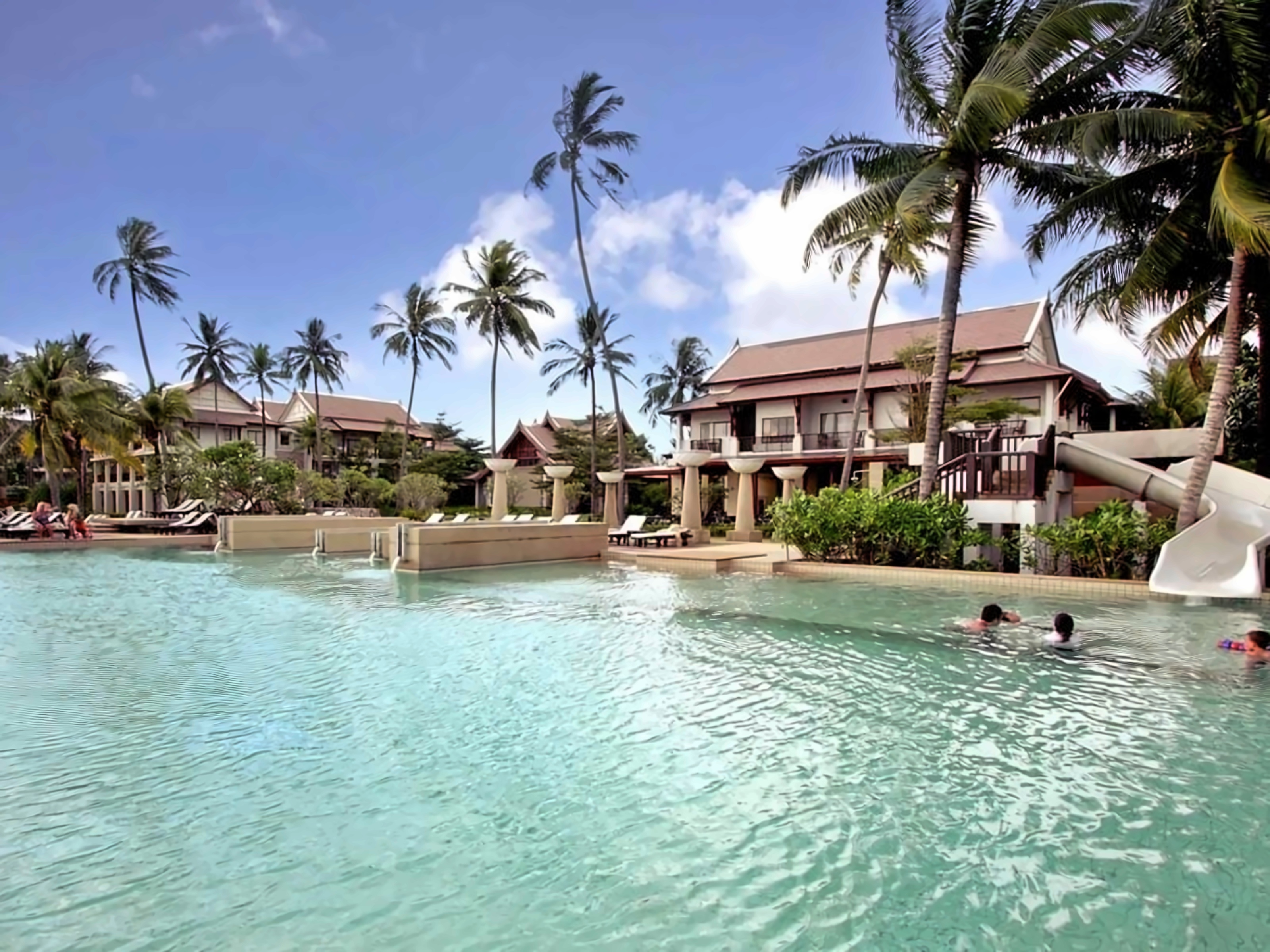 Apsara Beachfront Resort & Villas photo 4