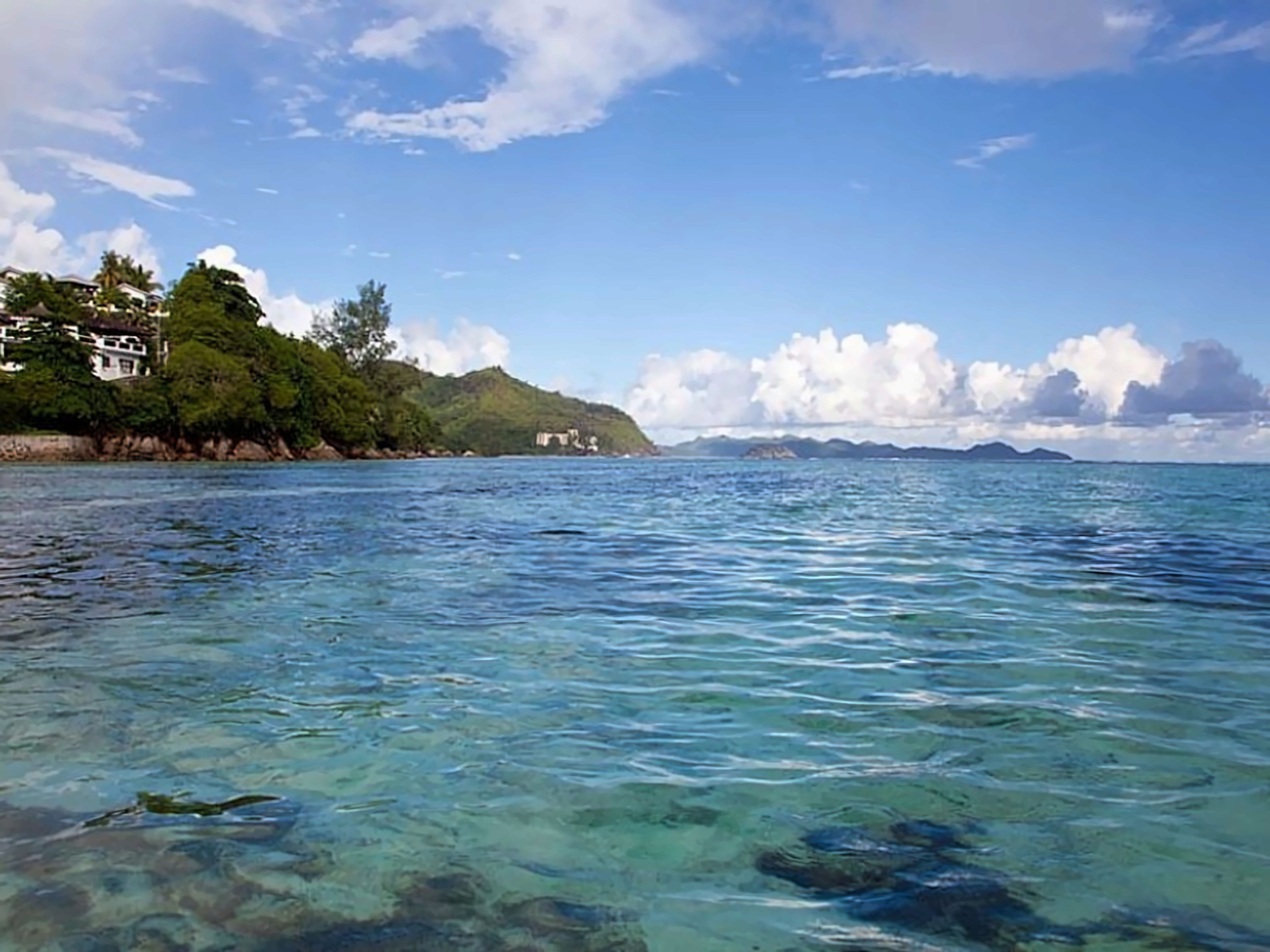EDEN'S HOLIDAY VILLAS pilt 29
