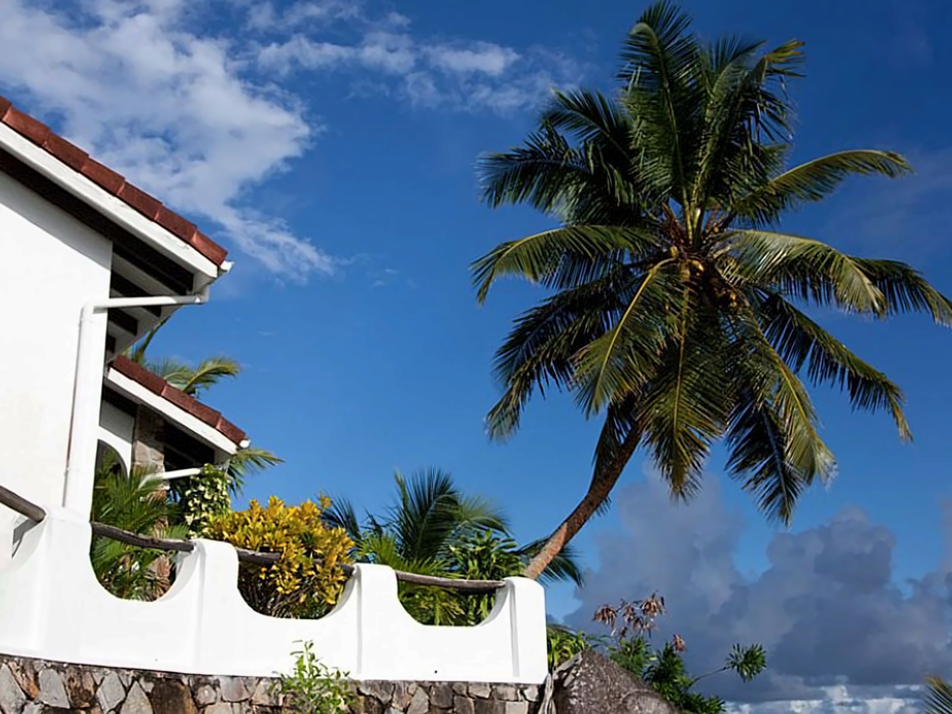 EDEN'S HOLIDAY VILLAS pilt 1
