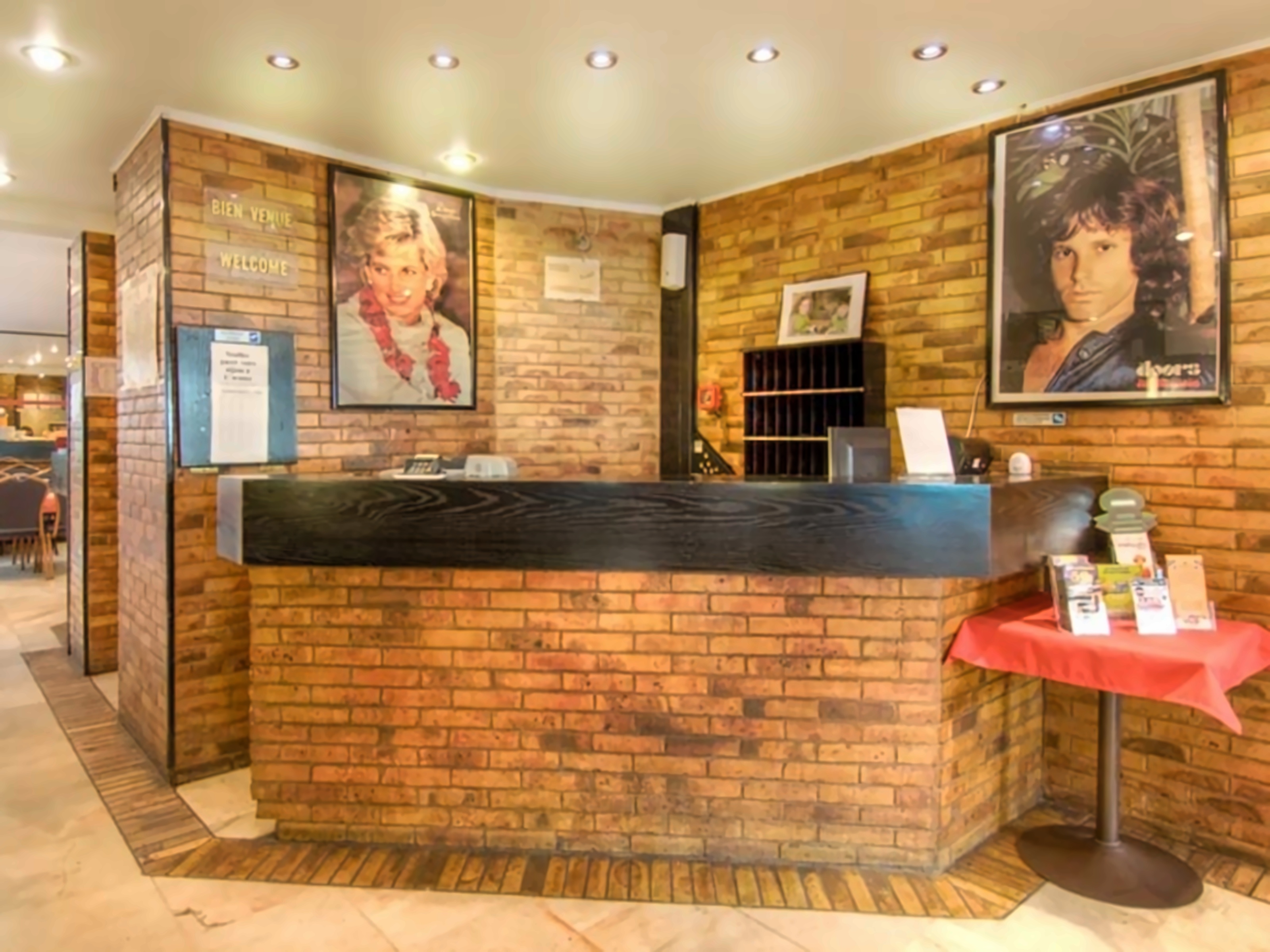 Gold Hotel pilt 1