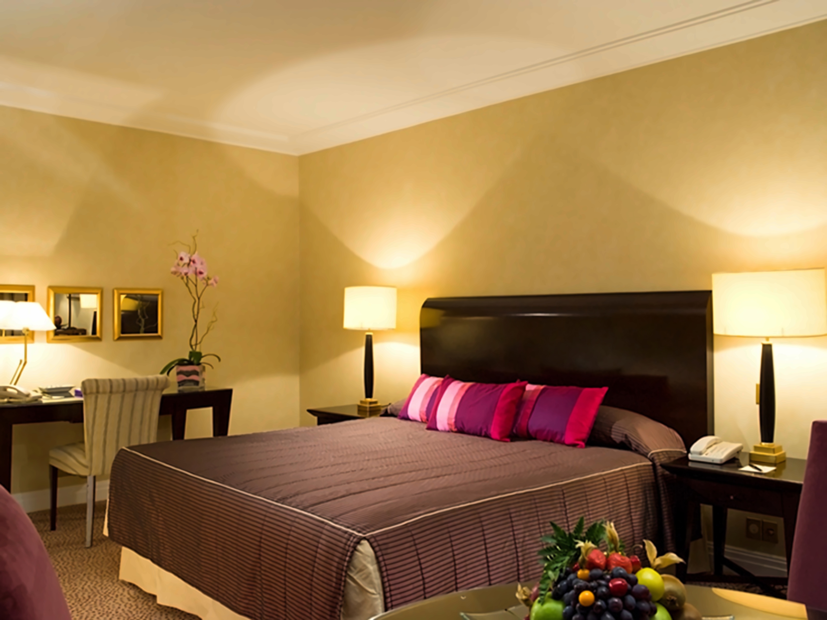 Warwick Paris photo 8