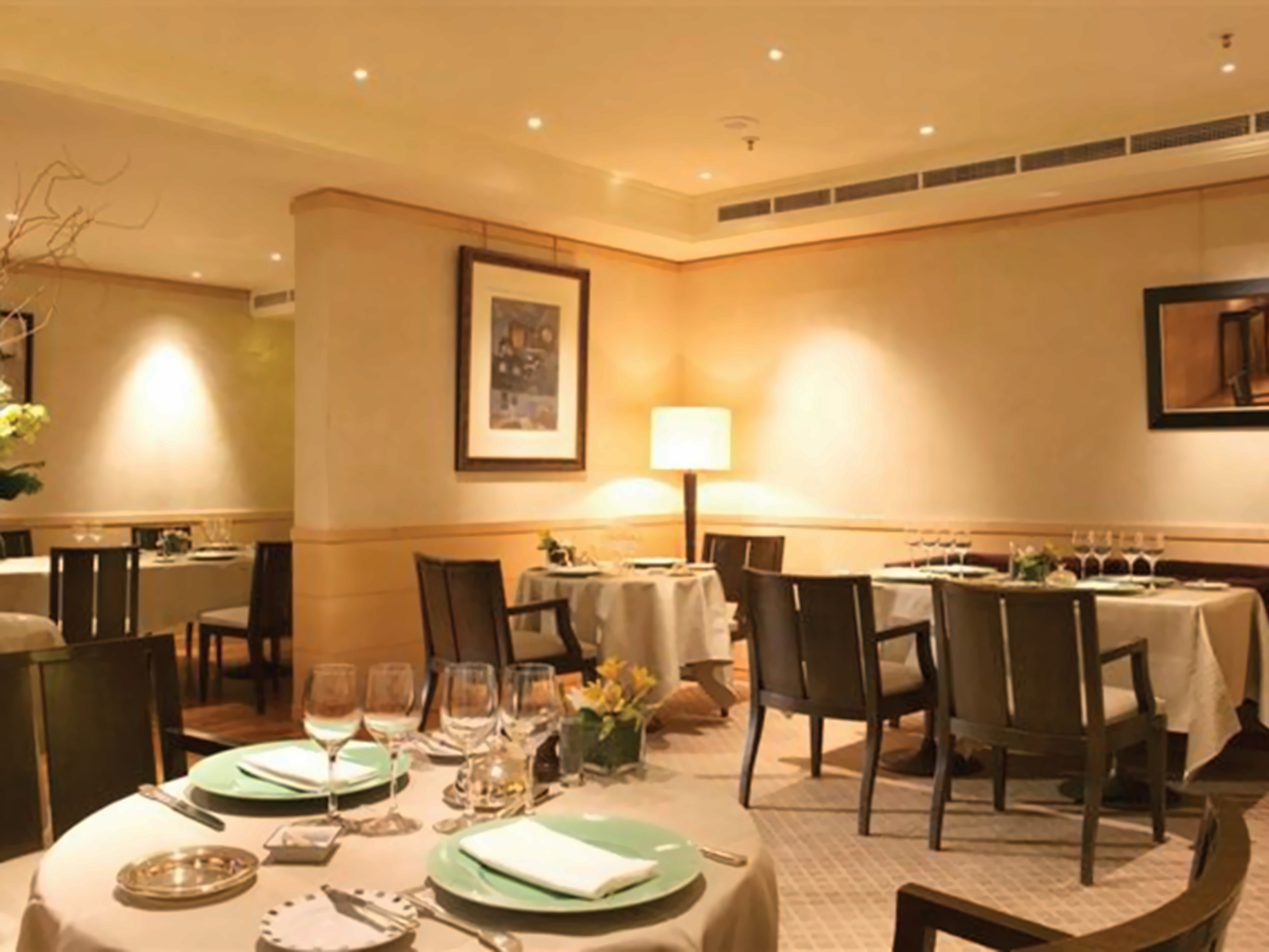 Warwick Paris photo 6