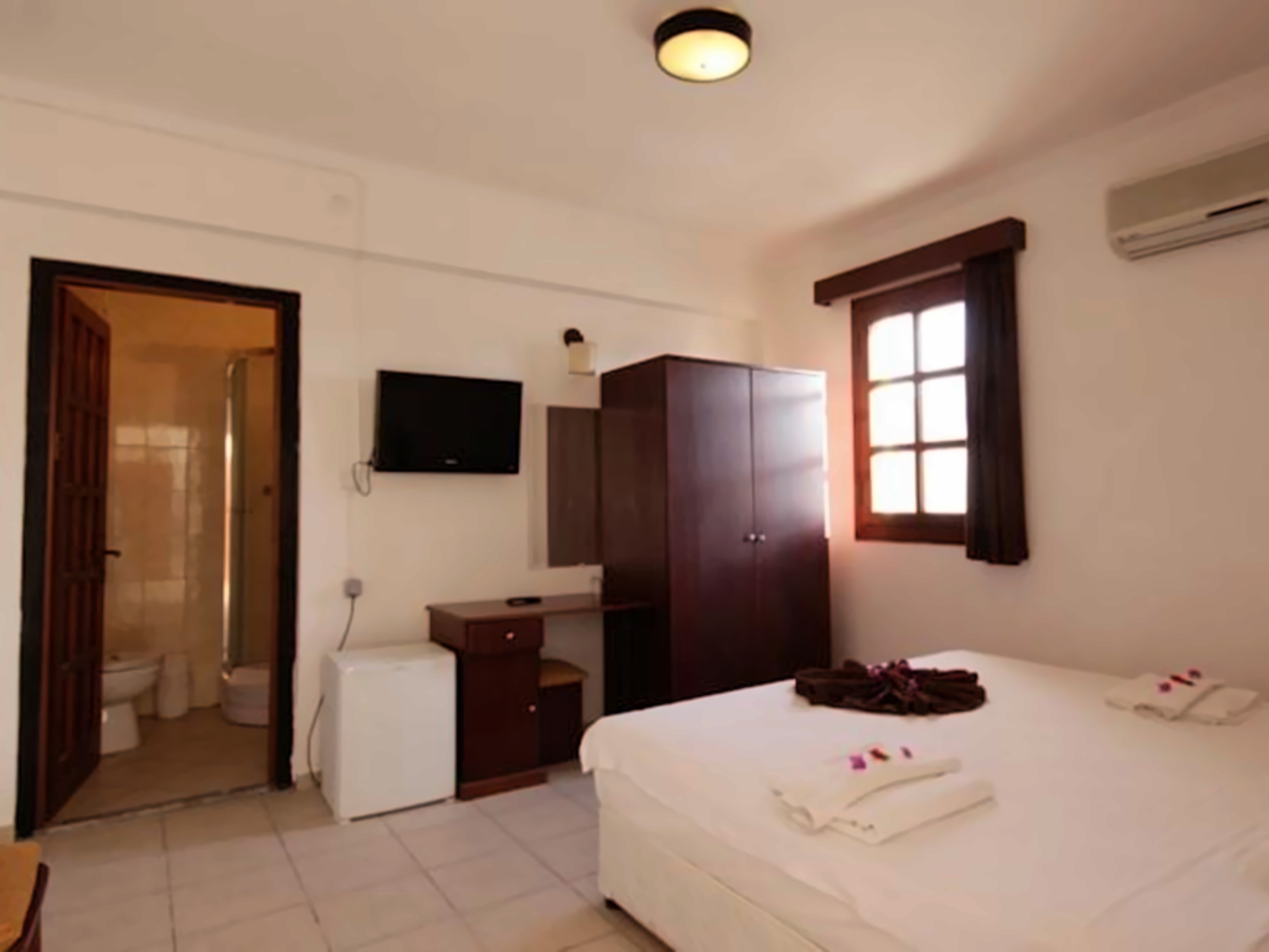 Sun & Sea Beach Hotel photo 3