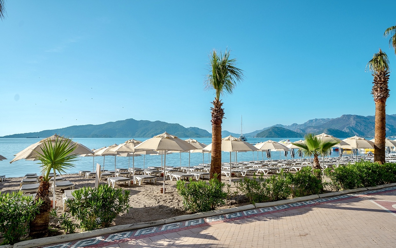 Begonville Beach (Adults Only 16+) photo 9