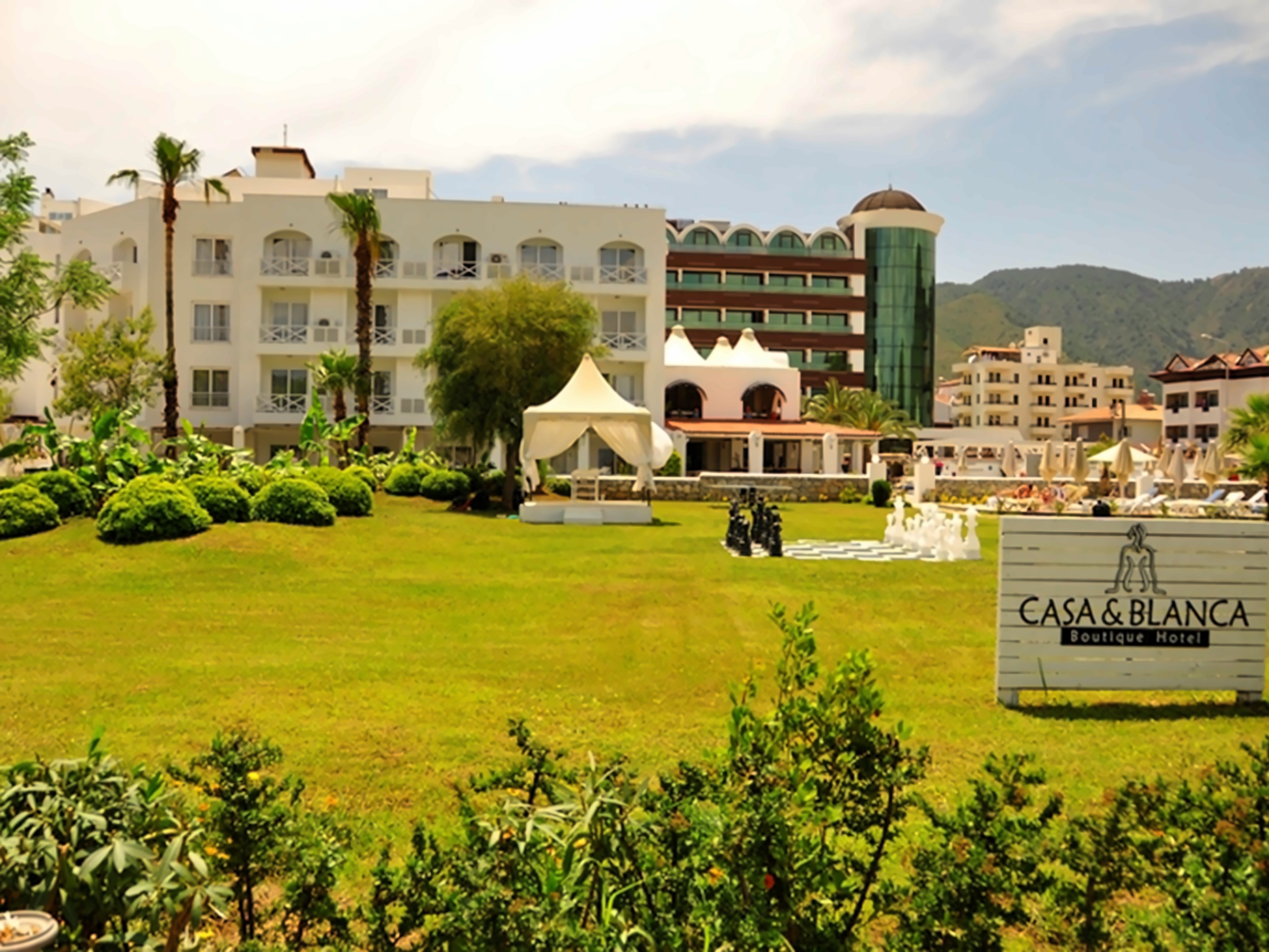 Casa Blanca Beach Hotel photo 1