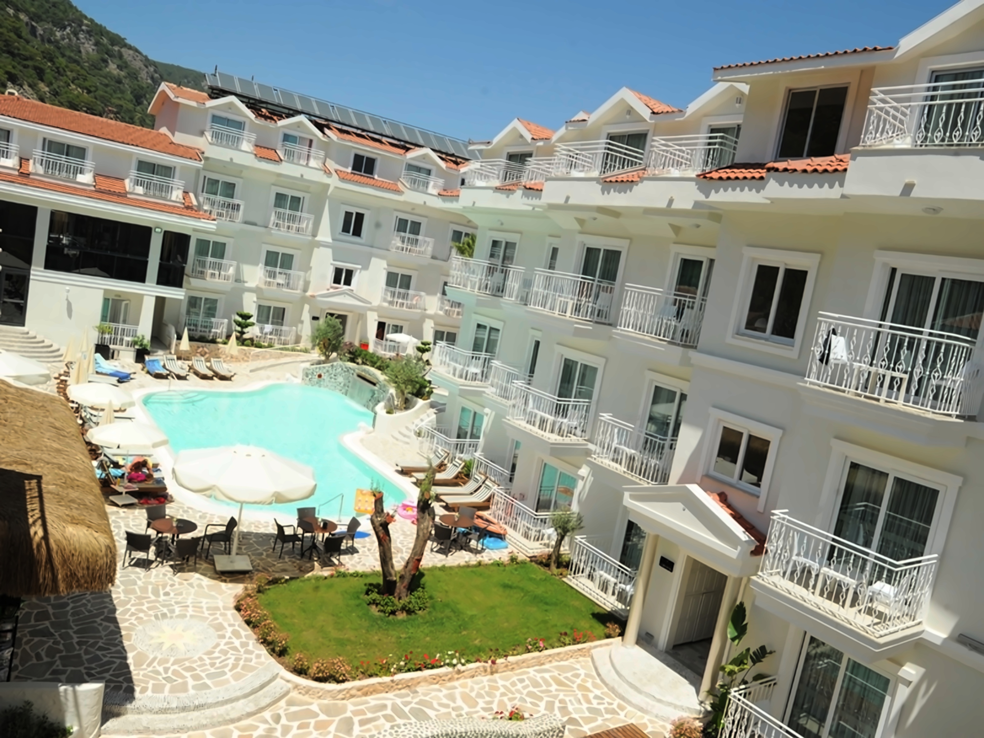 Montebello Resort Hotel photo 6