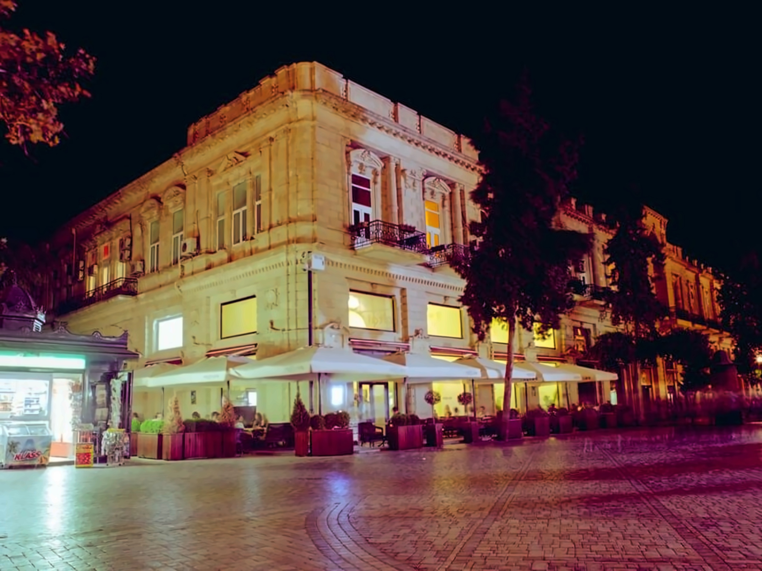 Bristol Hotel photo 2
