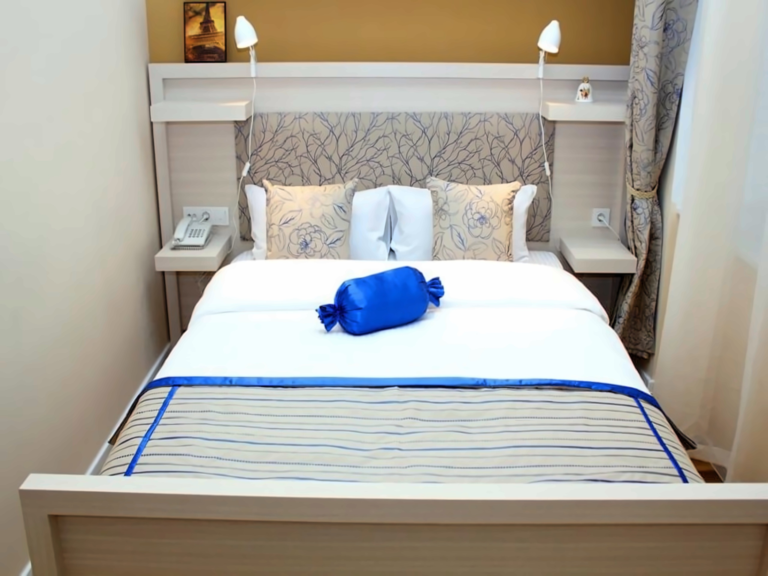 Bristol Hotel photo 6