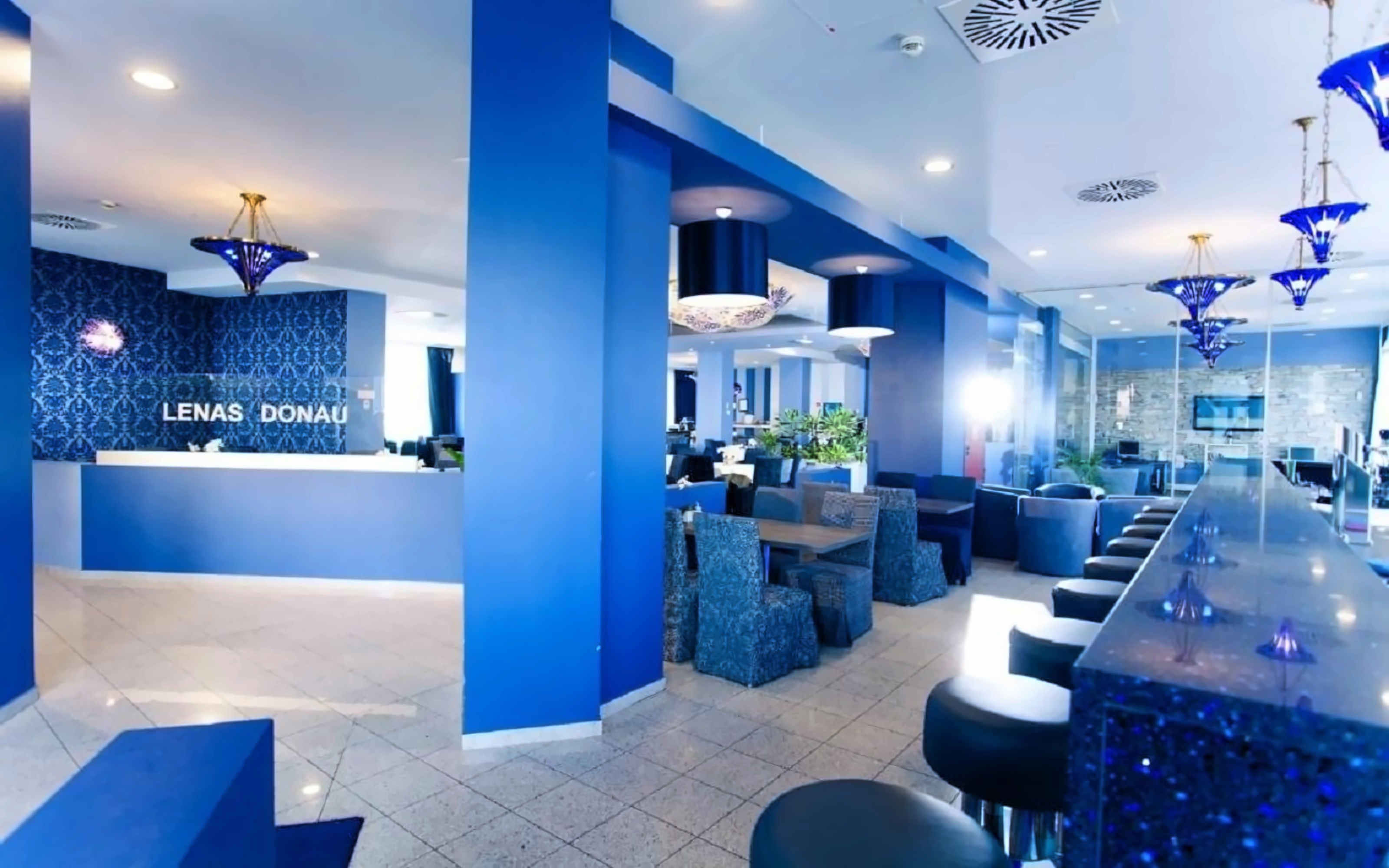 Lenas Donau Hotel photo 3