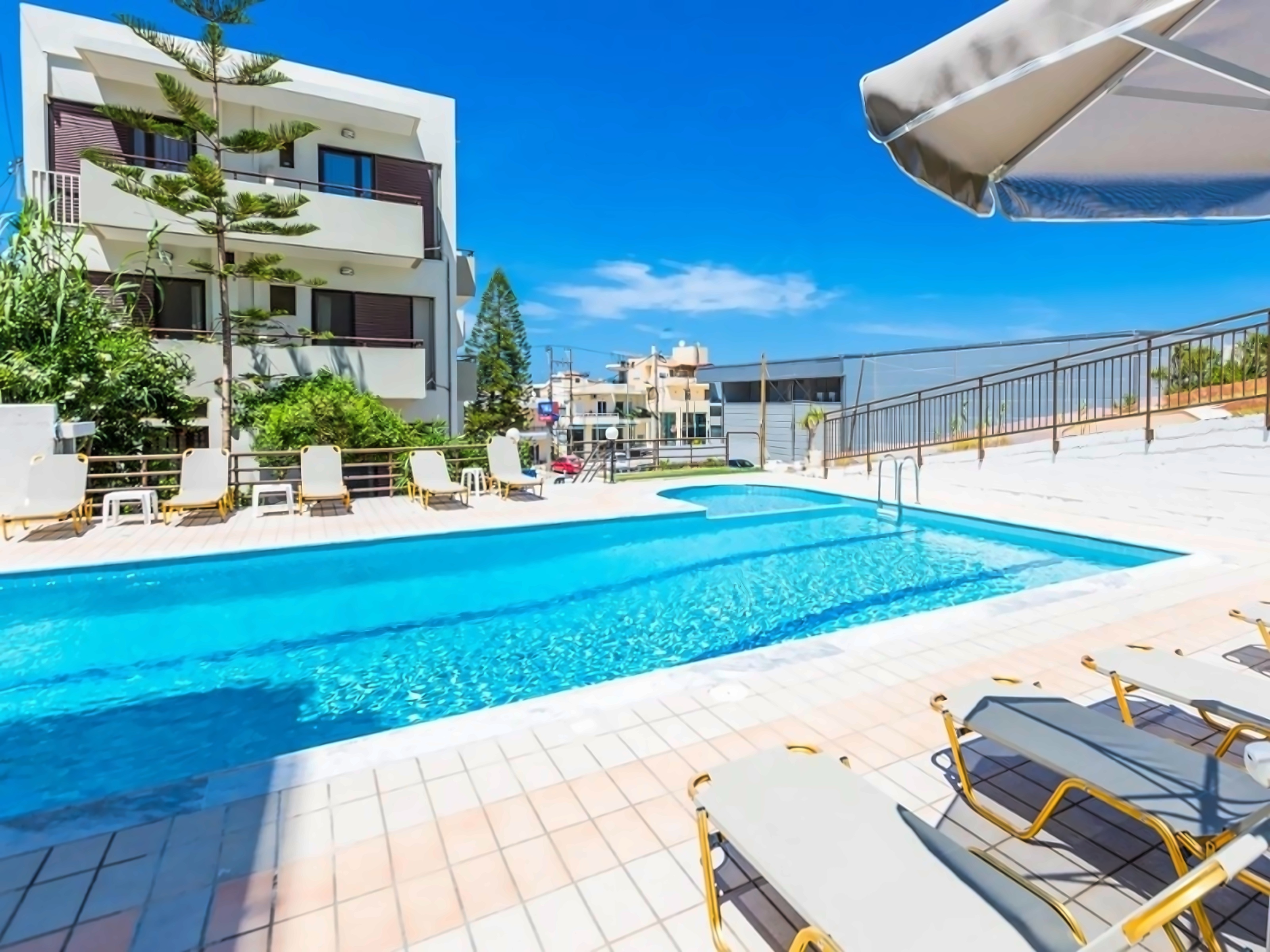 Eltina Hotel photo 4