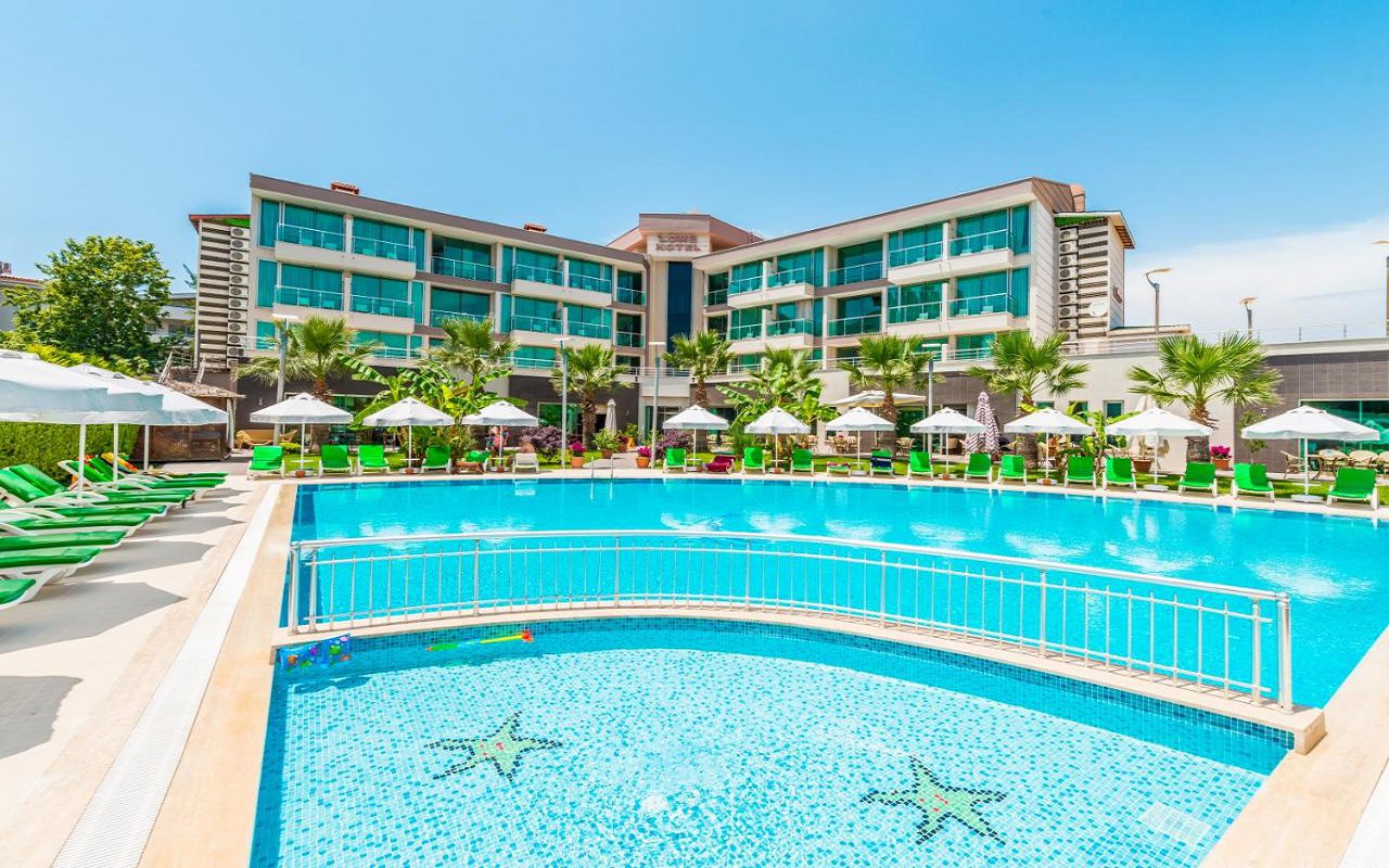 Lowe Hotel Side pilt 5