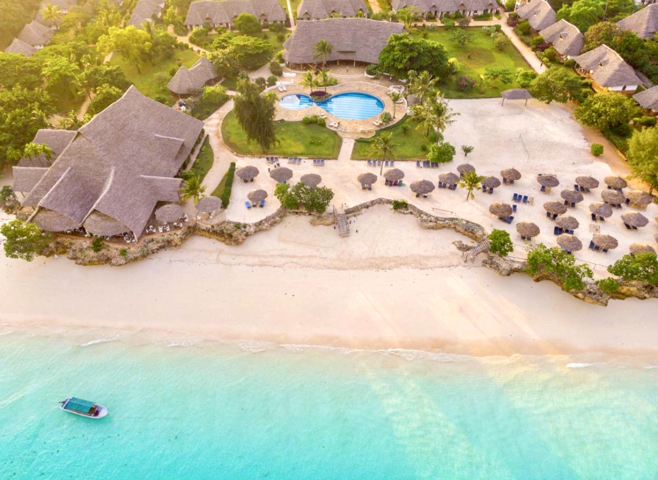 Sandies Baobab Beach photo 2