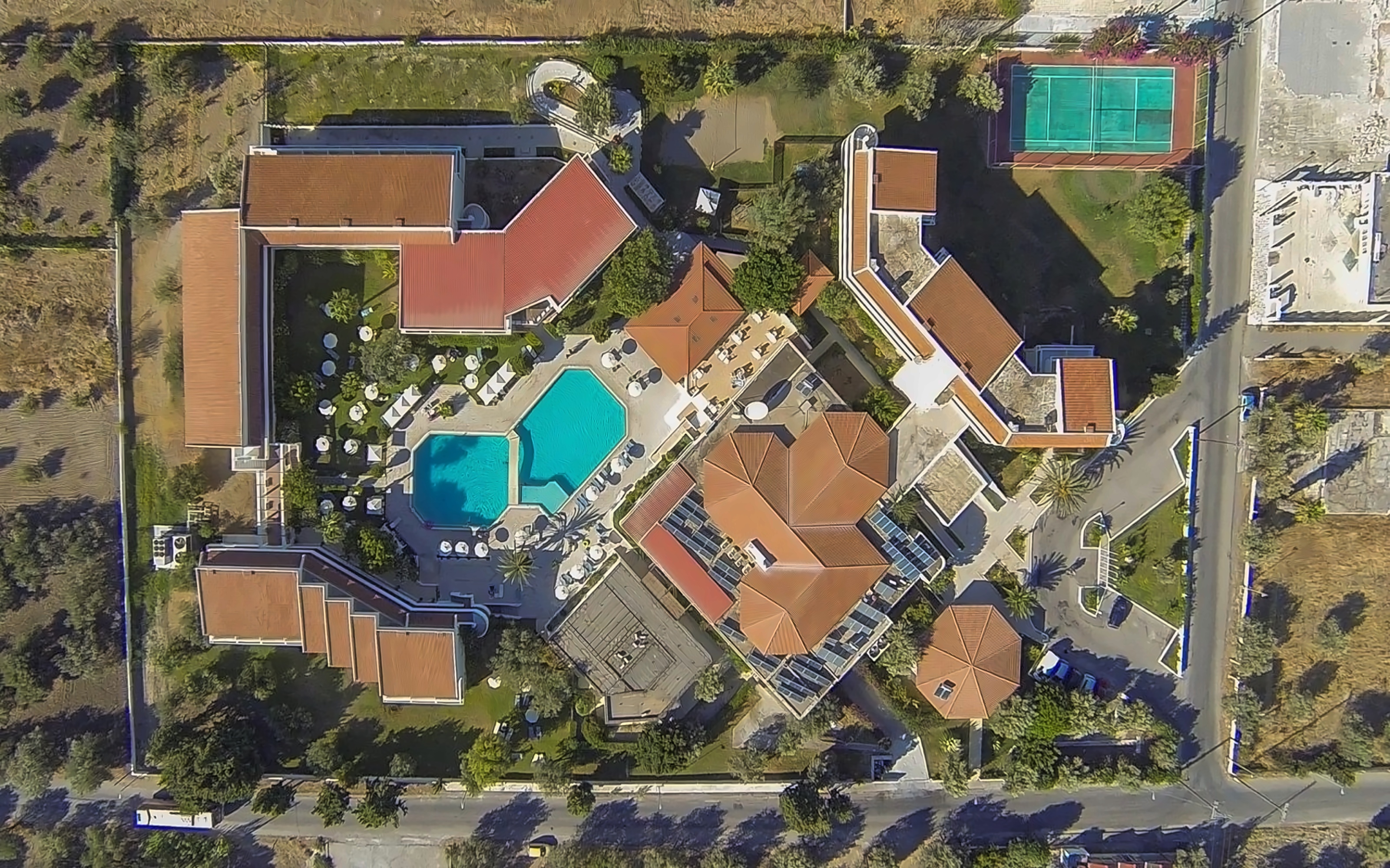 Niriides Hotel photo 1