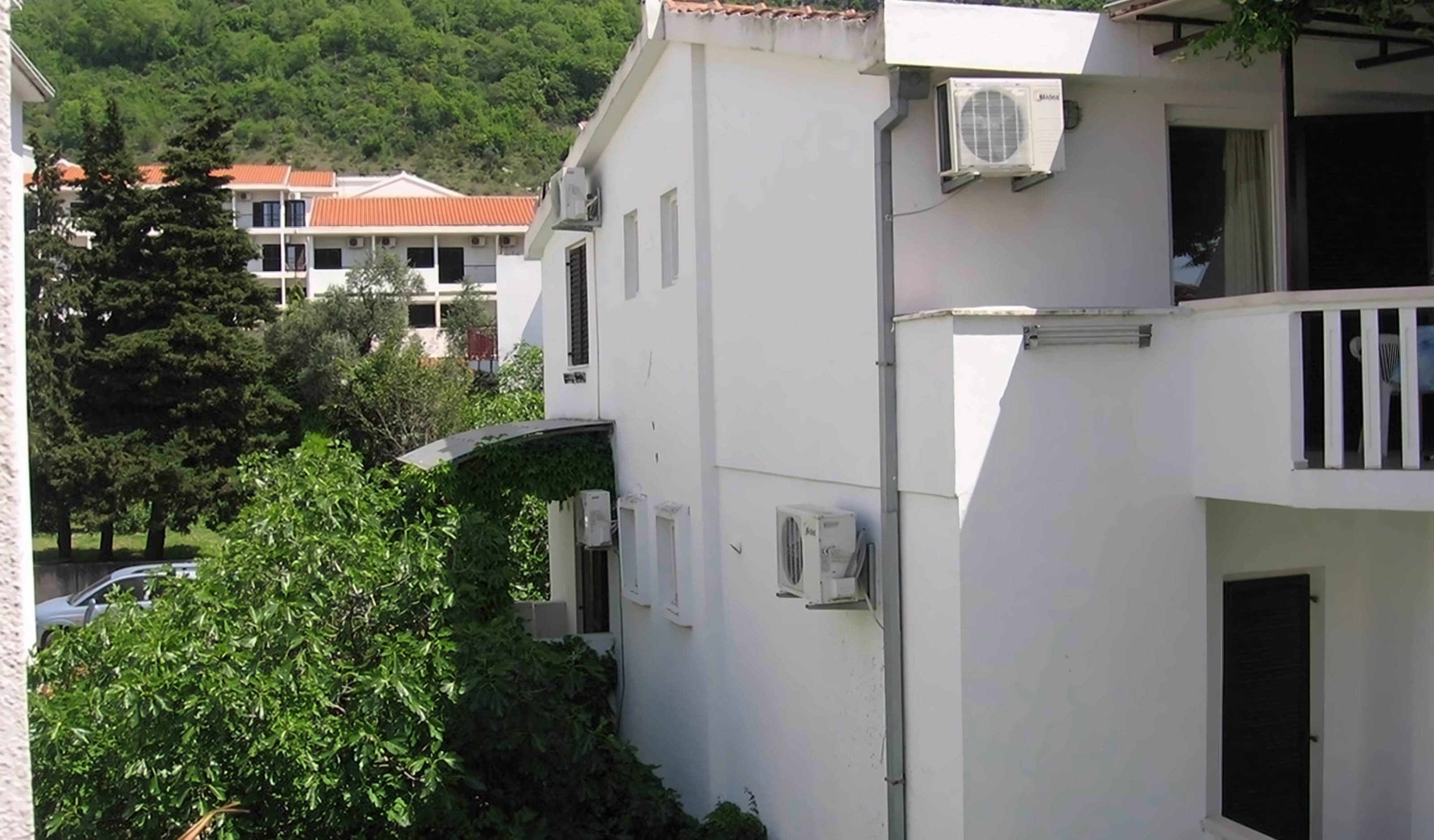 Apartments Jelena photo 2