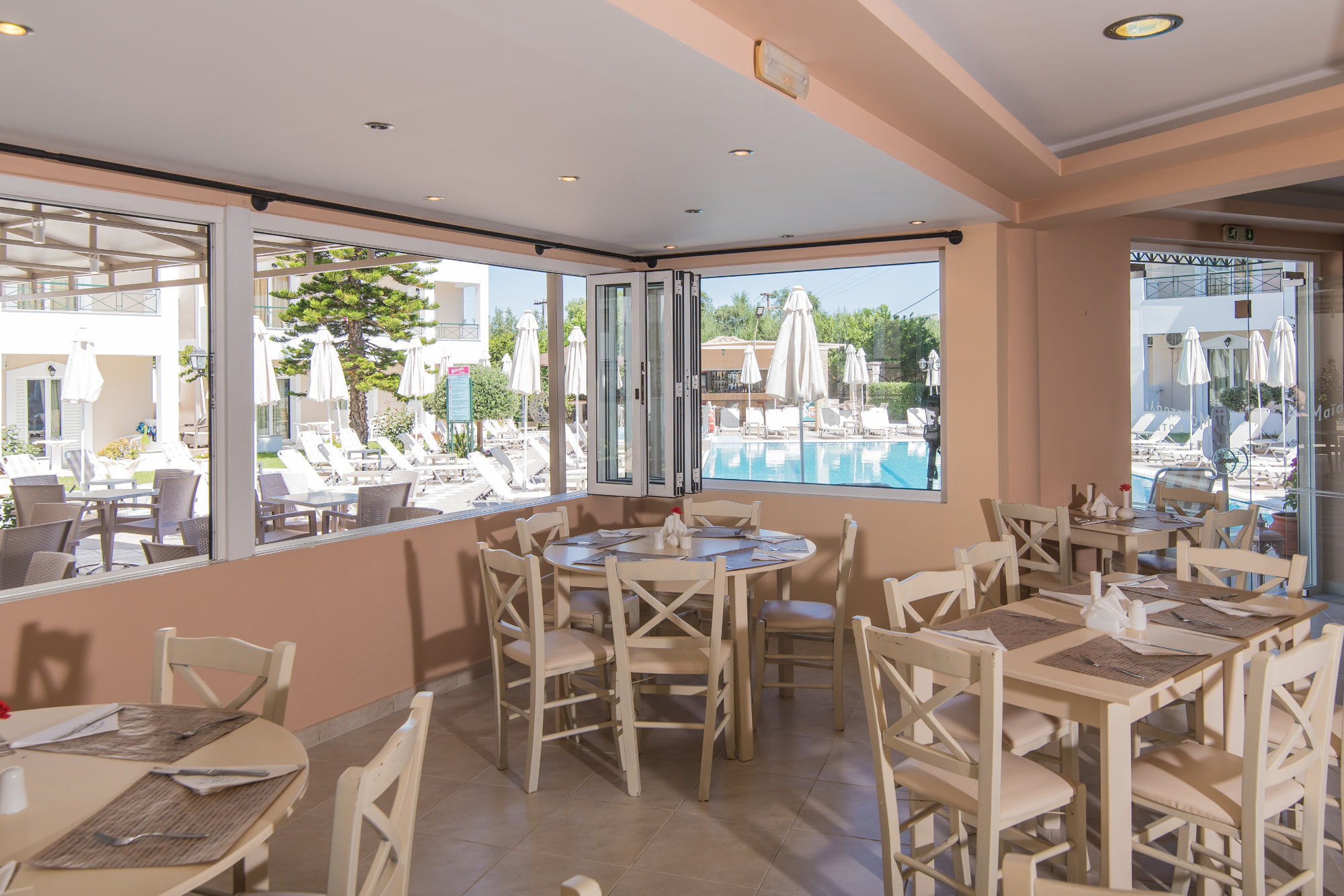 Maistrali Hotel