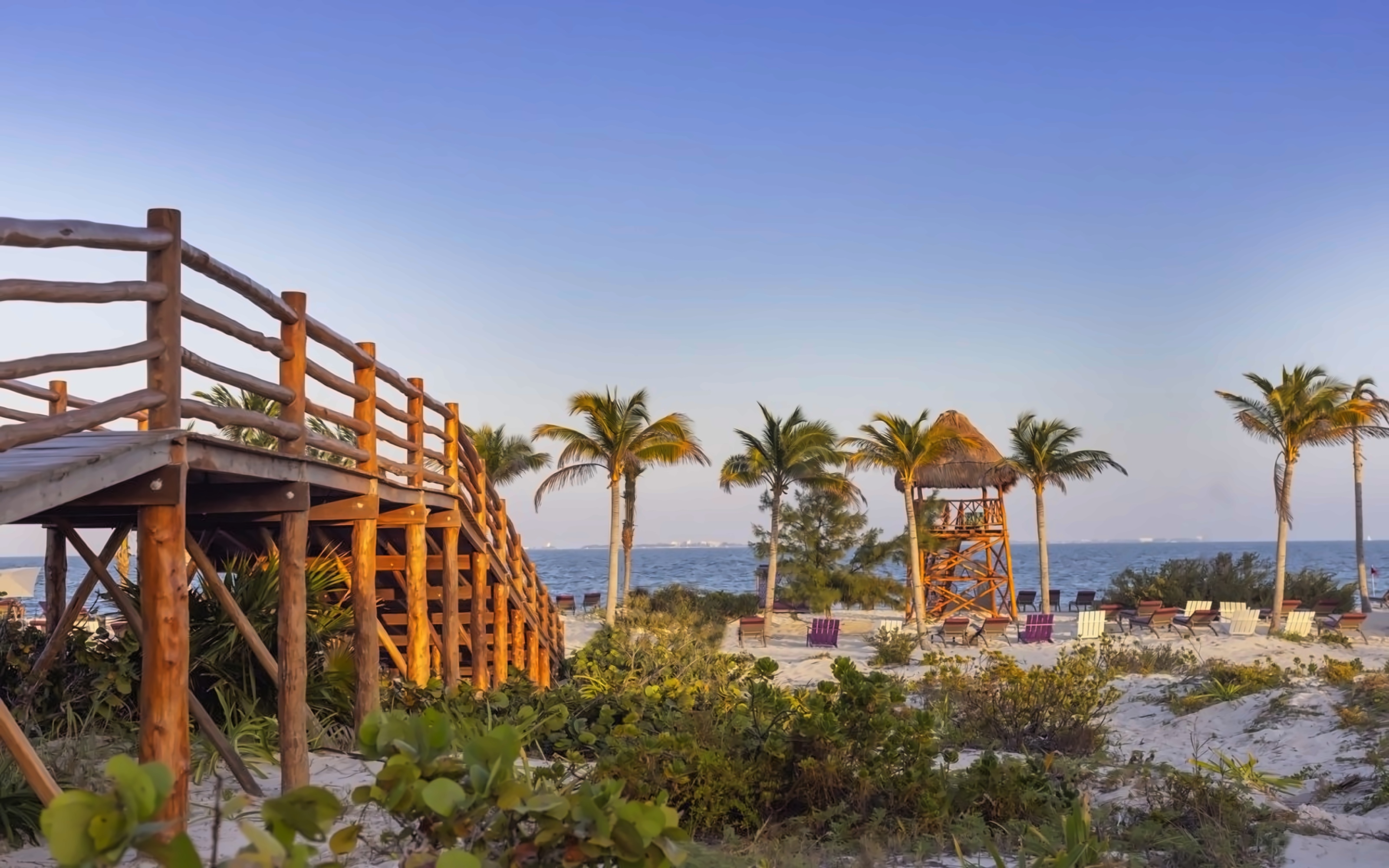Planet Hollywood Cancun - Adult Scene photo 2