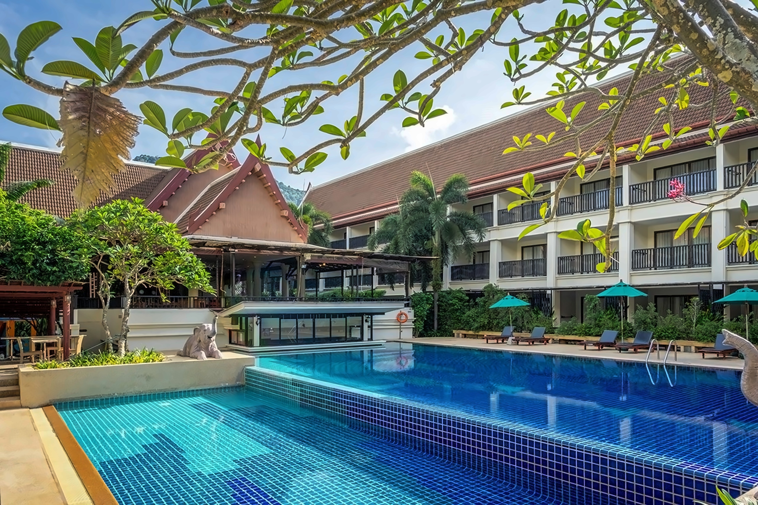 Deevana Patong Resort& Spa attēls 1