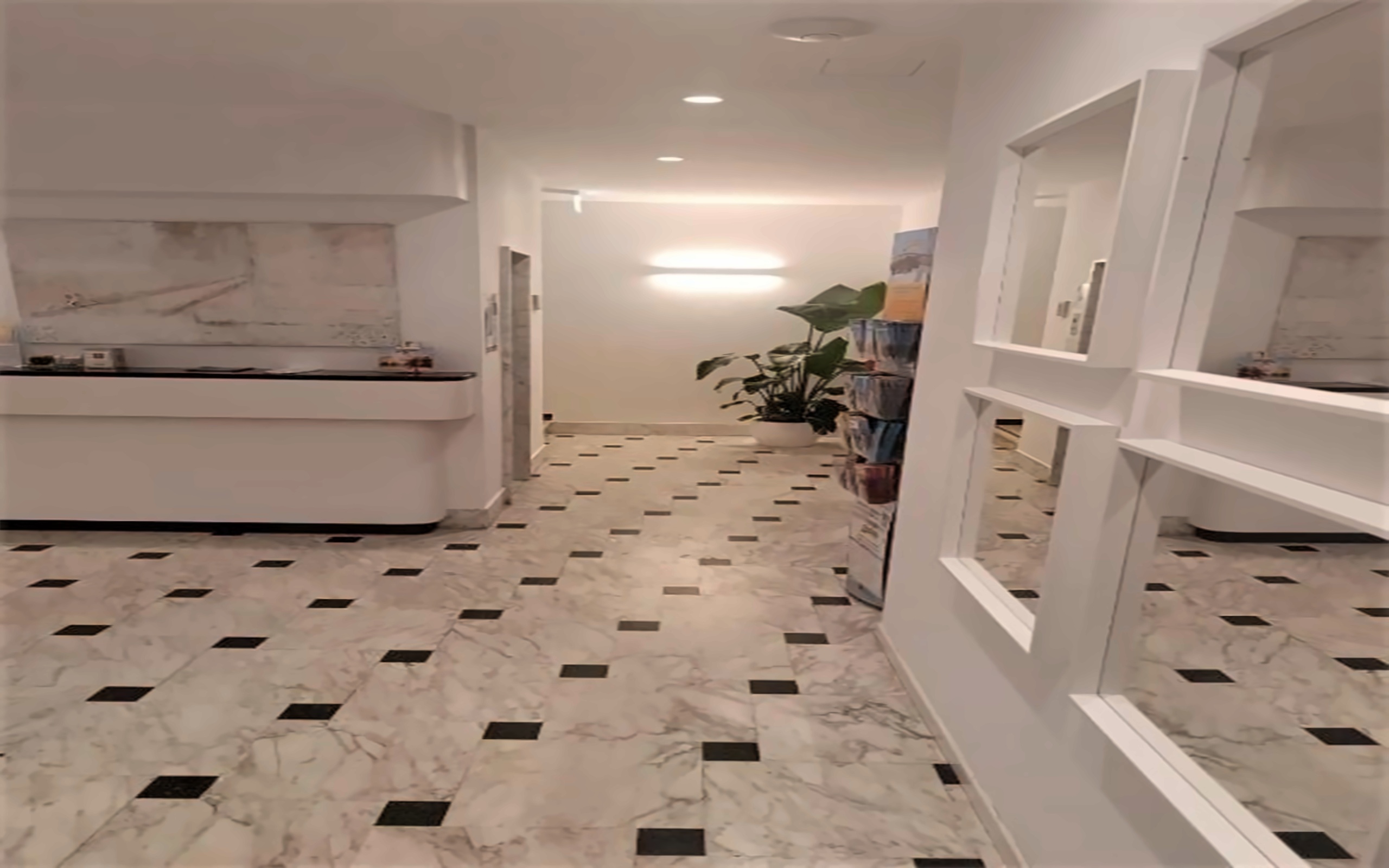 Hotel Exclusive photo 5