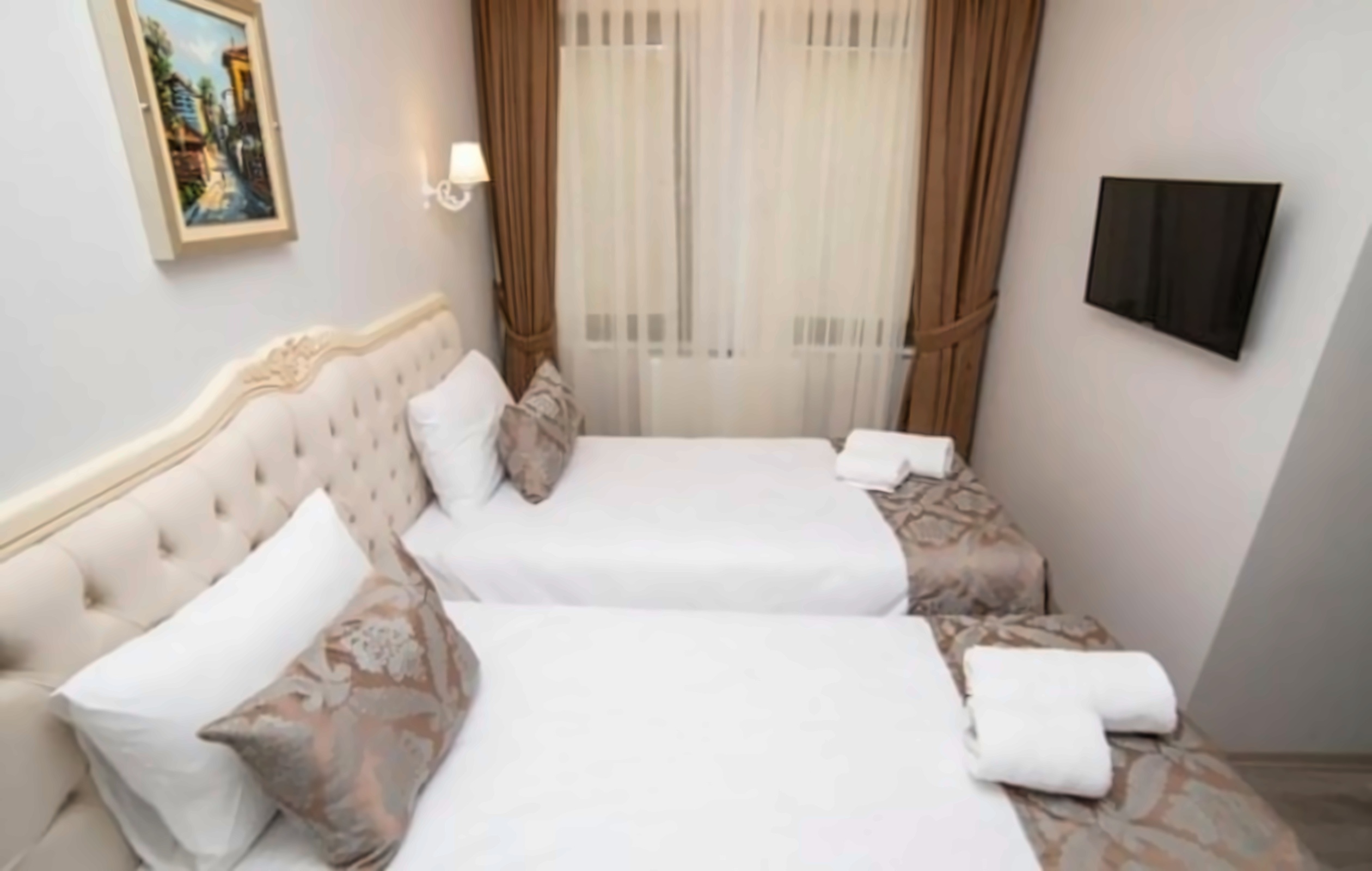 HHK Downtown Hotel photo 4