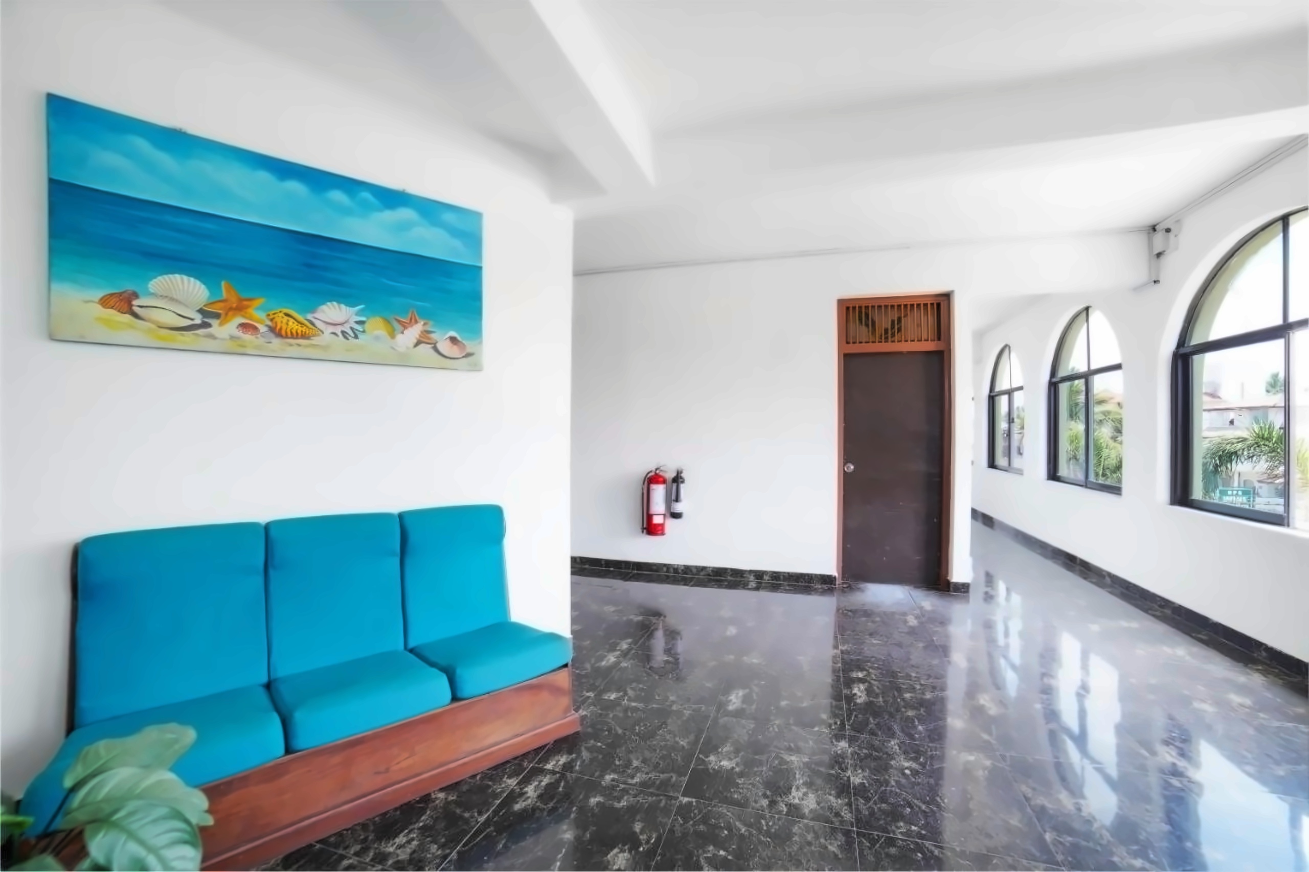 Hikkaduwa Beach Hotel photo 5