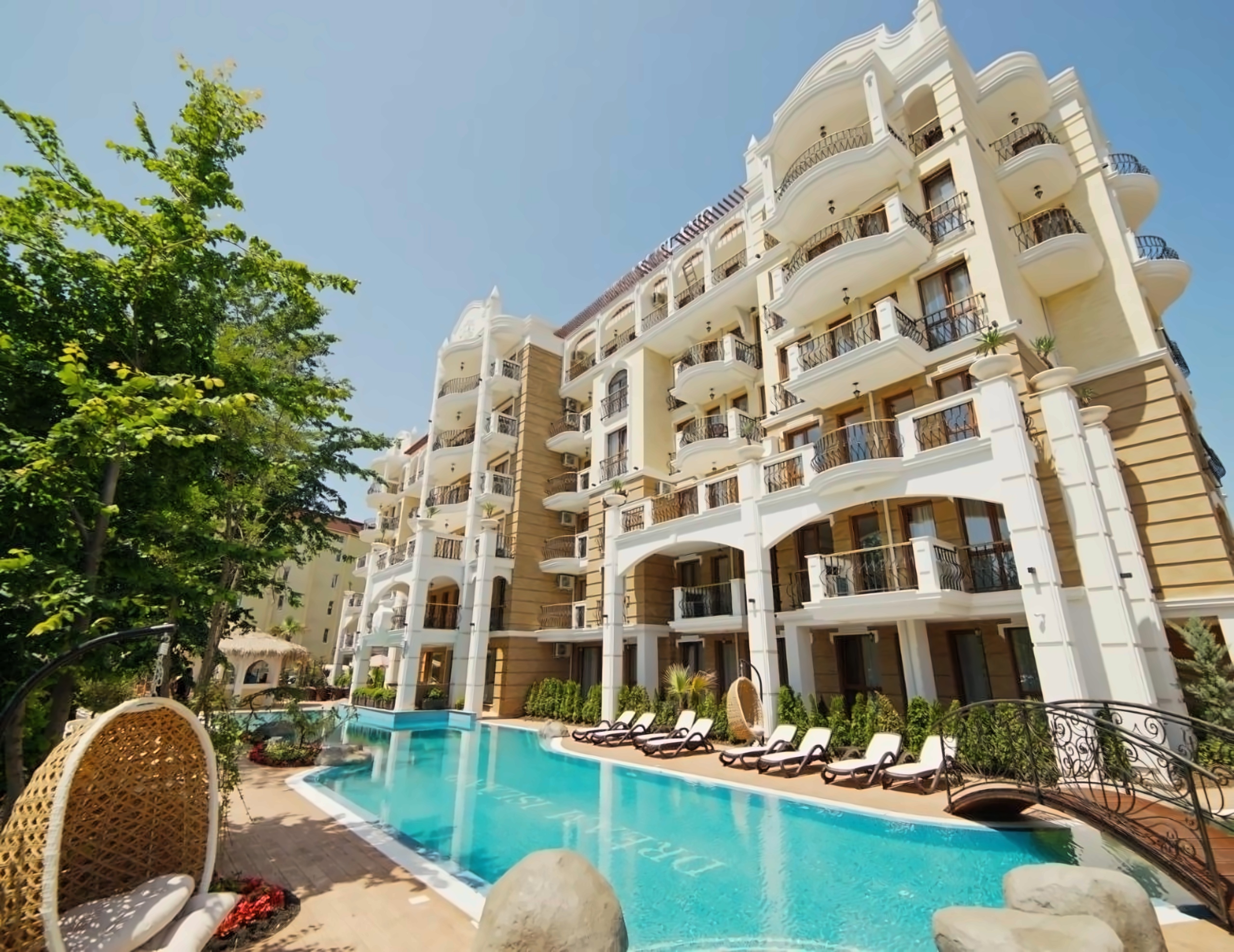 Harmony Suites Dream Island Aparthotel photo 1