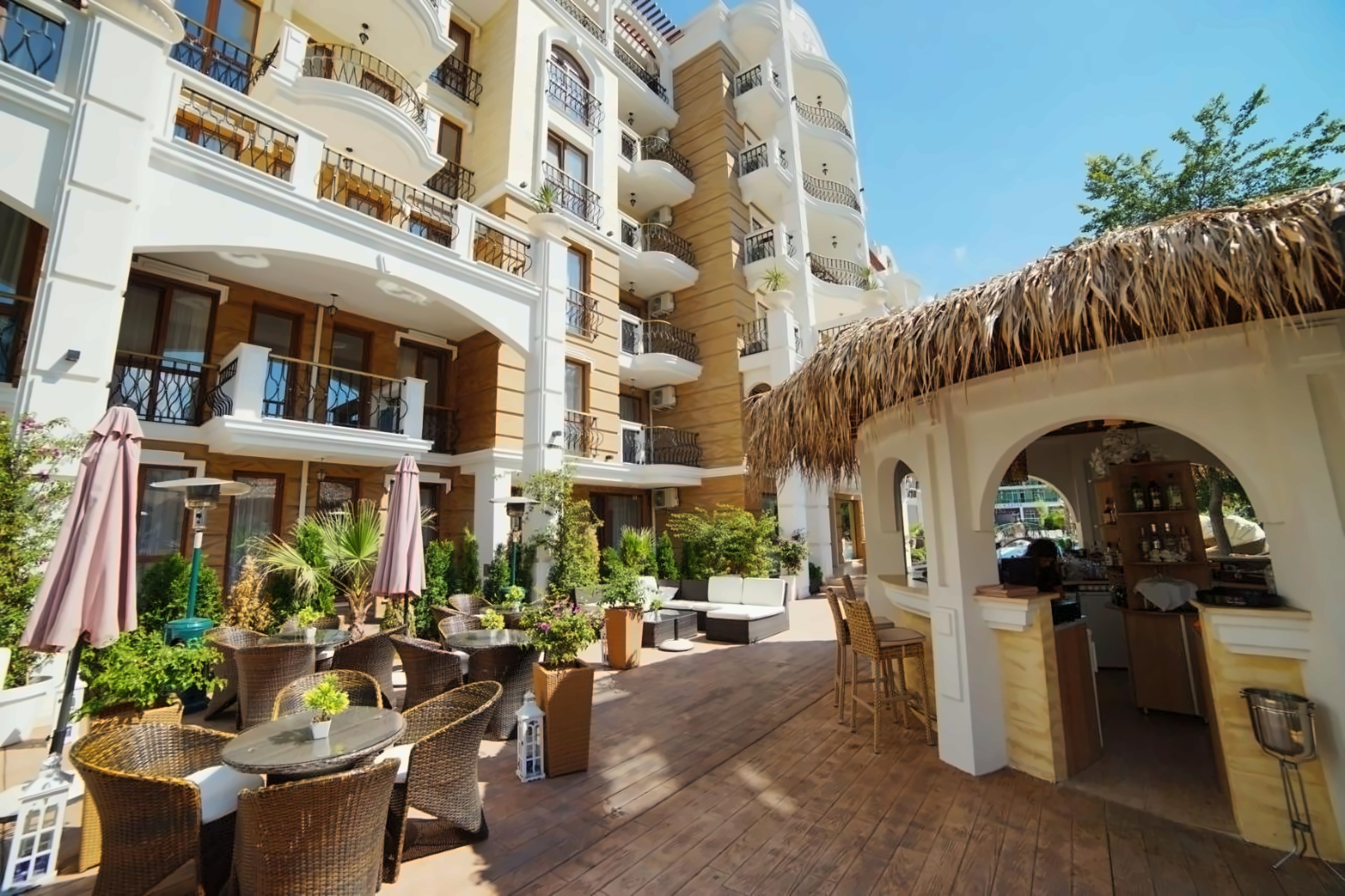Harmony Suites Dream Island Aparthotel photo 7