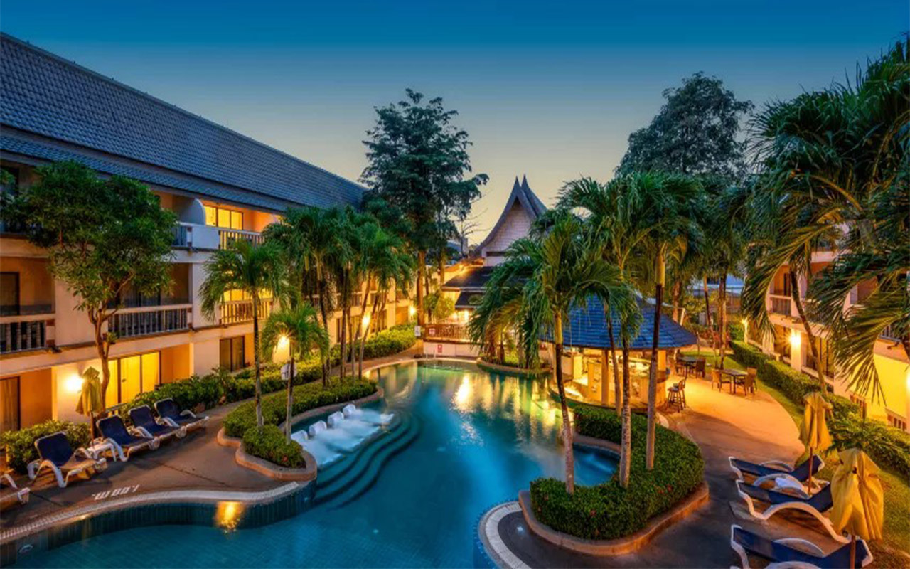 Centara Kata Resort Poză 17