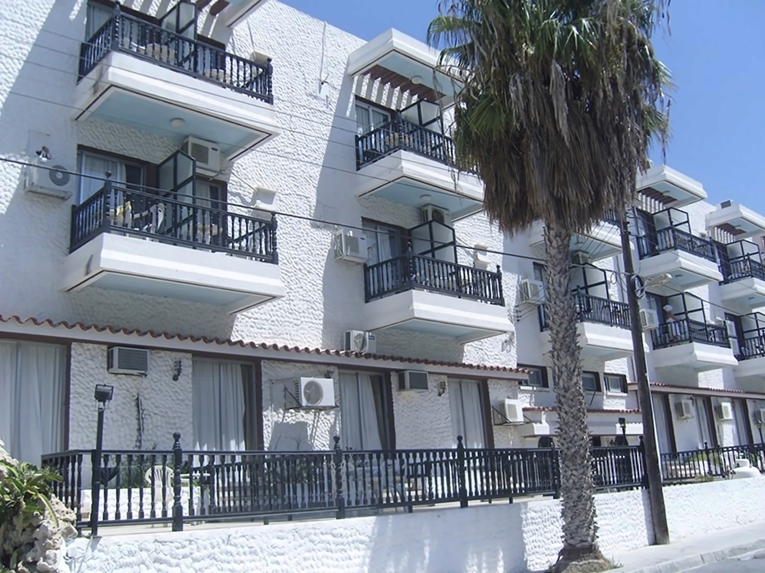 Larco Apartments pilt 1