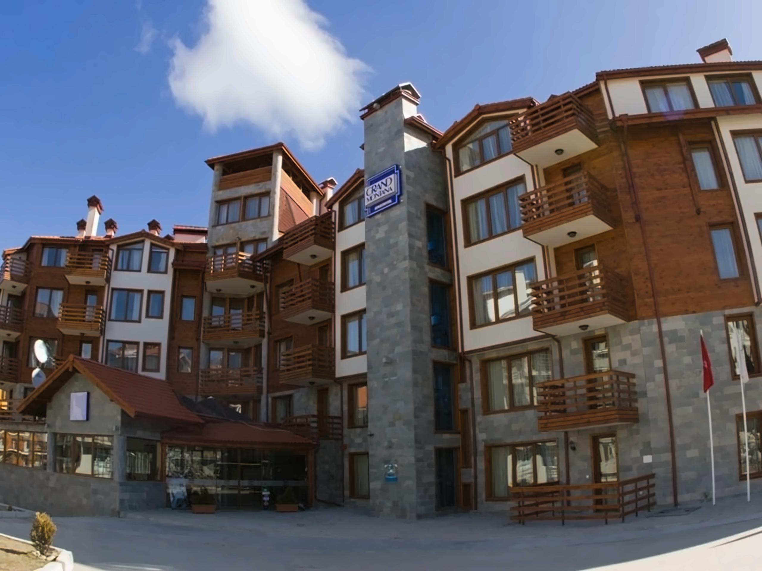 Grand Montana Aparthotel pilt 1