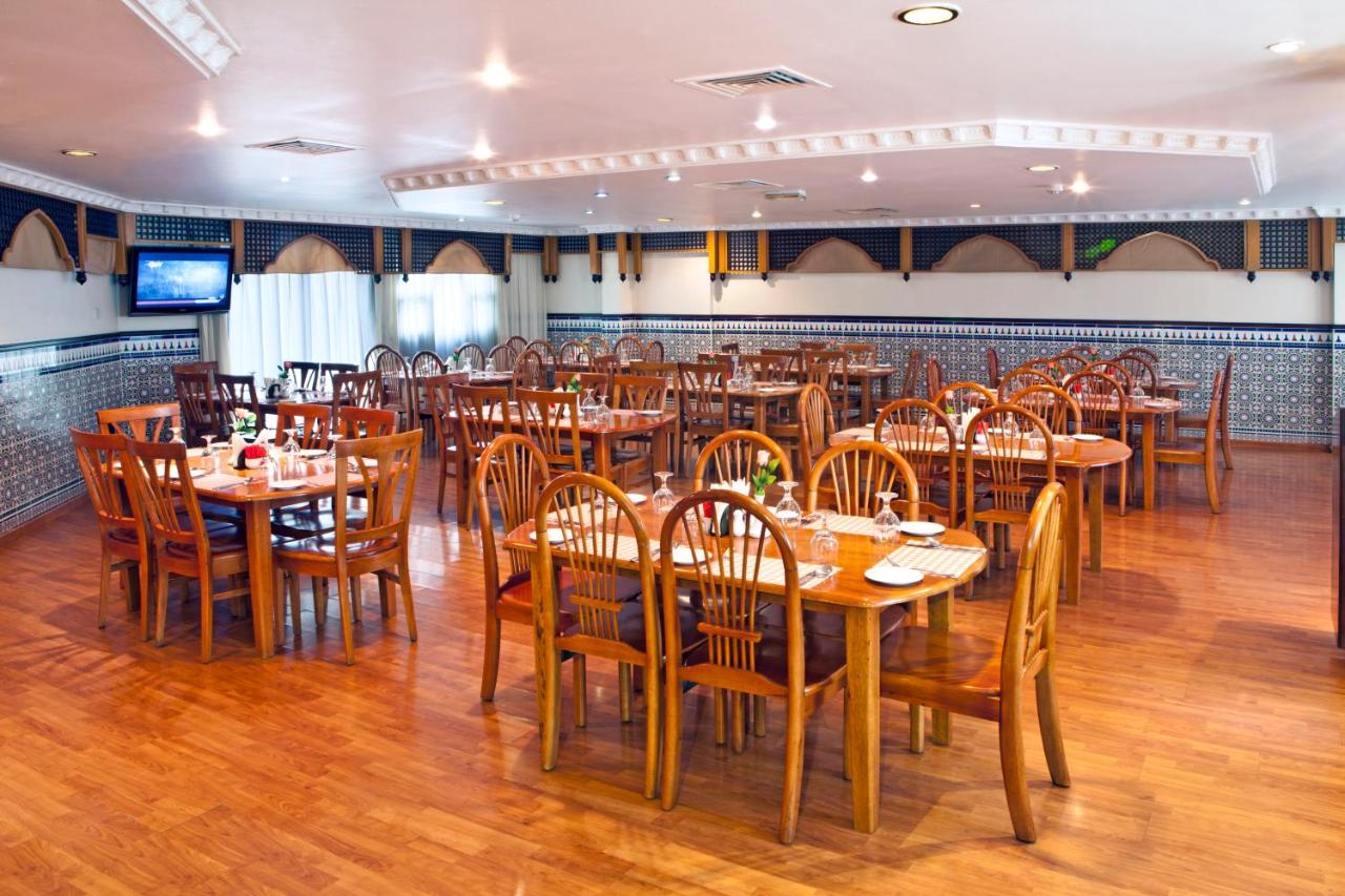 Landmark Plaza Hotel photo 4