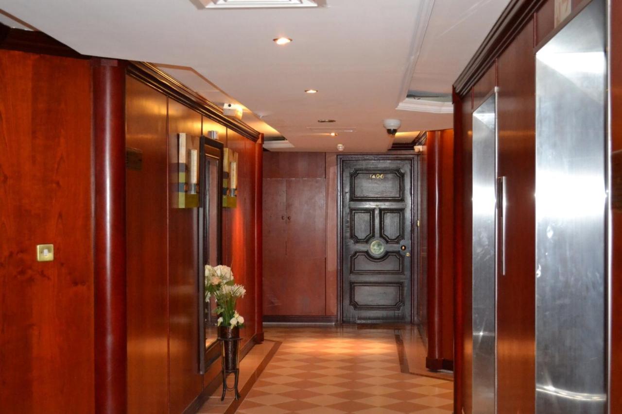 Abu Dhabi Plaza Hotel Apartments photo 2