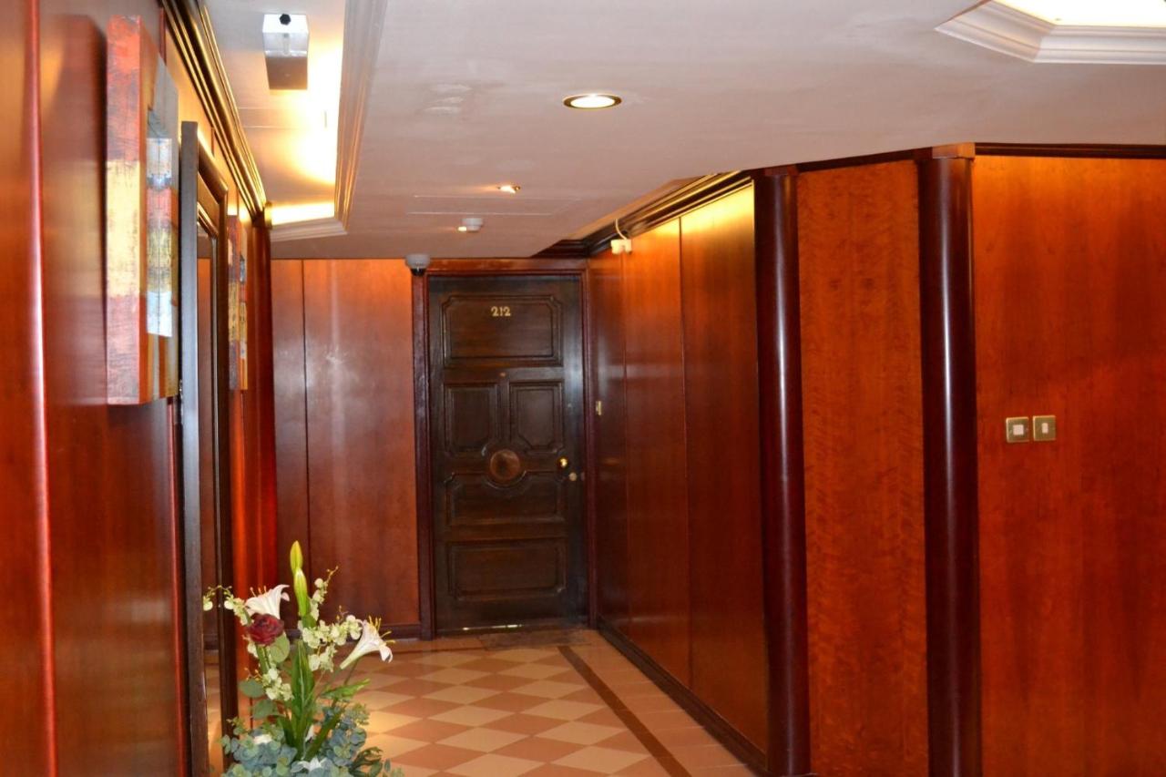 Abu Dhabi Plaza Hotel Apartments photo 6