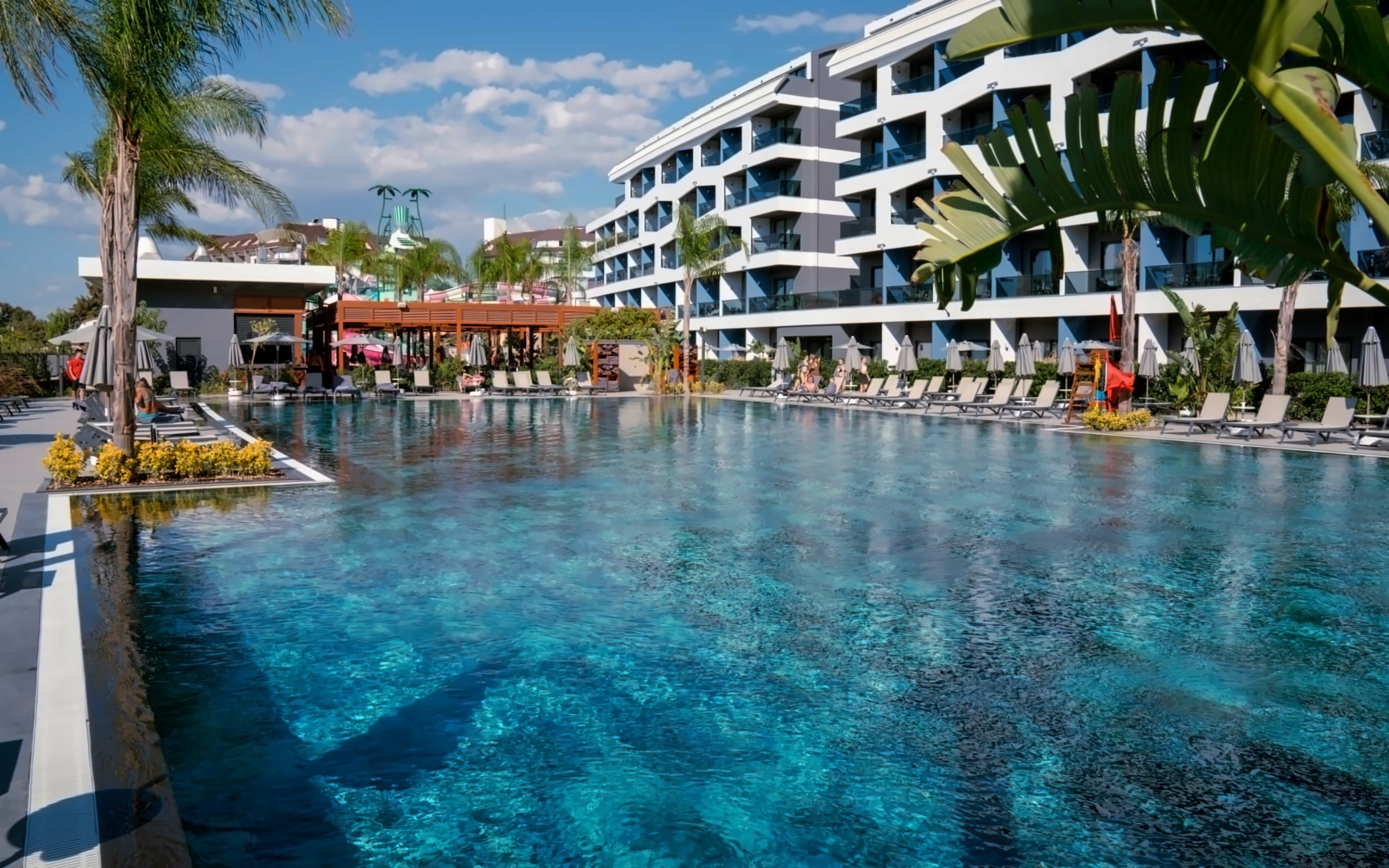 Liu Resorts pilt 1