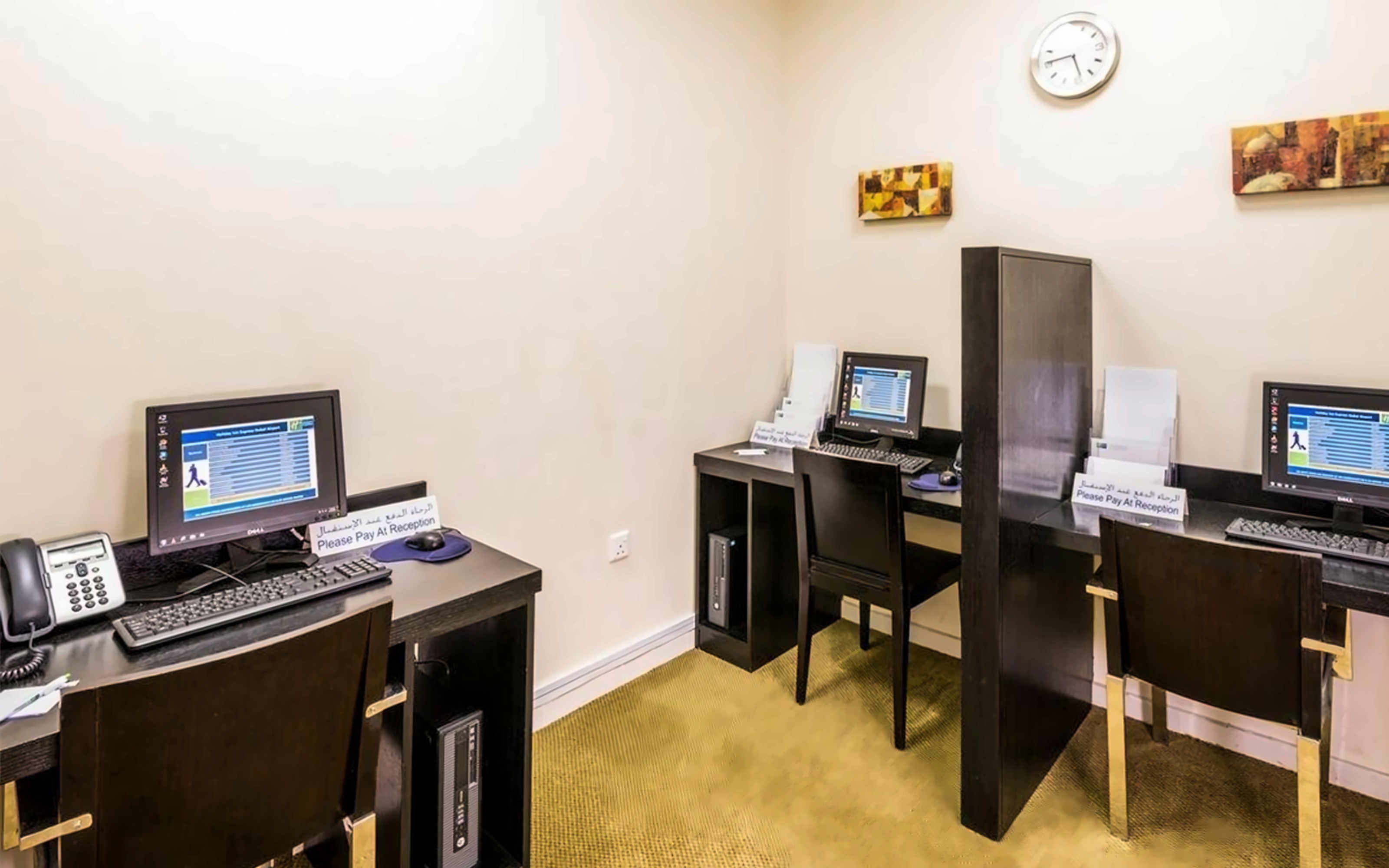 Holiday Inn Express Dubai Airport pilt 6