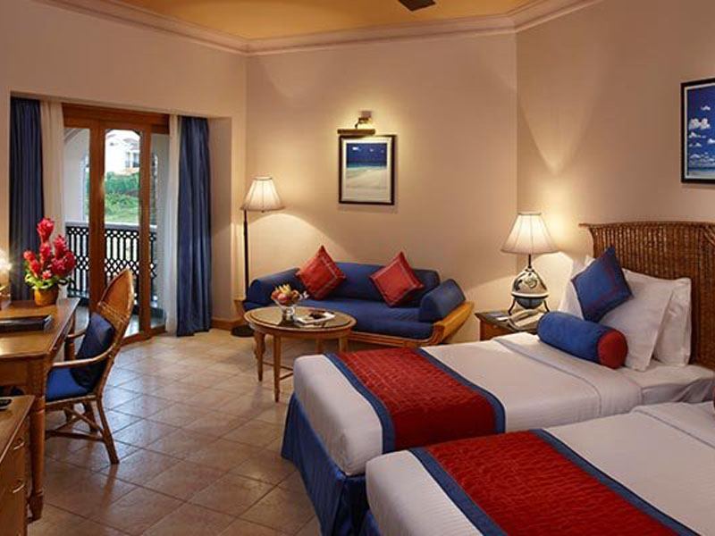 POOL VIEW SUITE