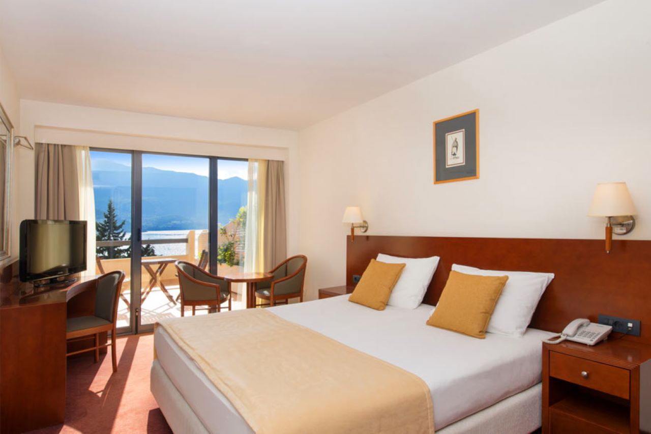 Double Sea View Priority Location