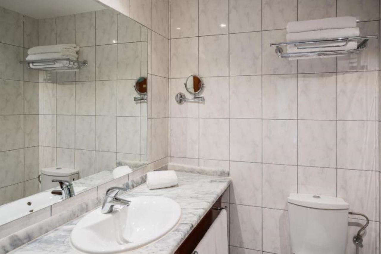 Double or Twin Interconnecting Room