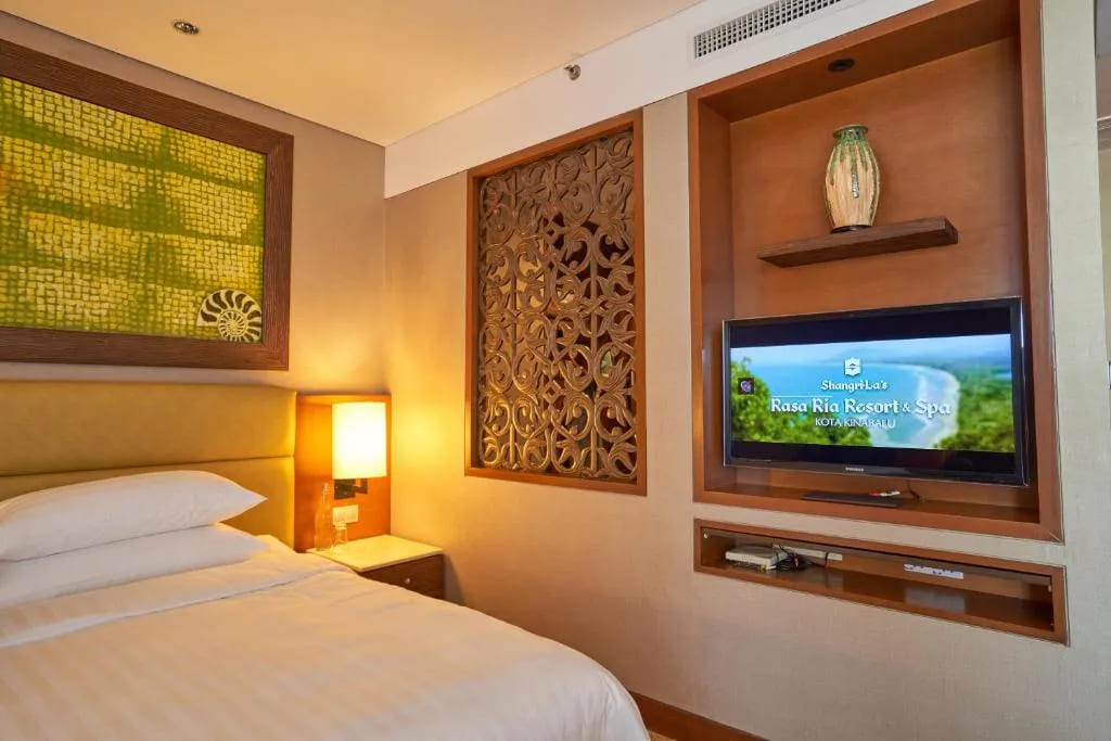Ocean Wing Junior Suite Garden View
