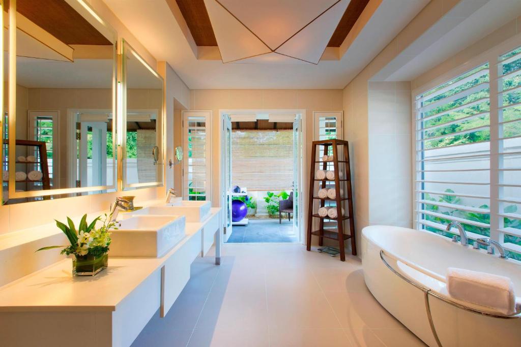 1 Bedroom Villa Partial ocean view