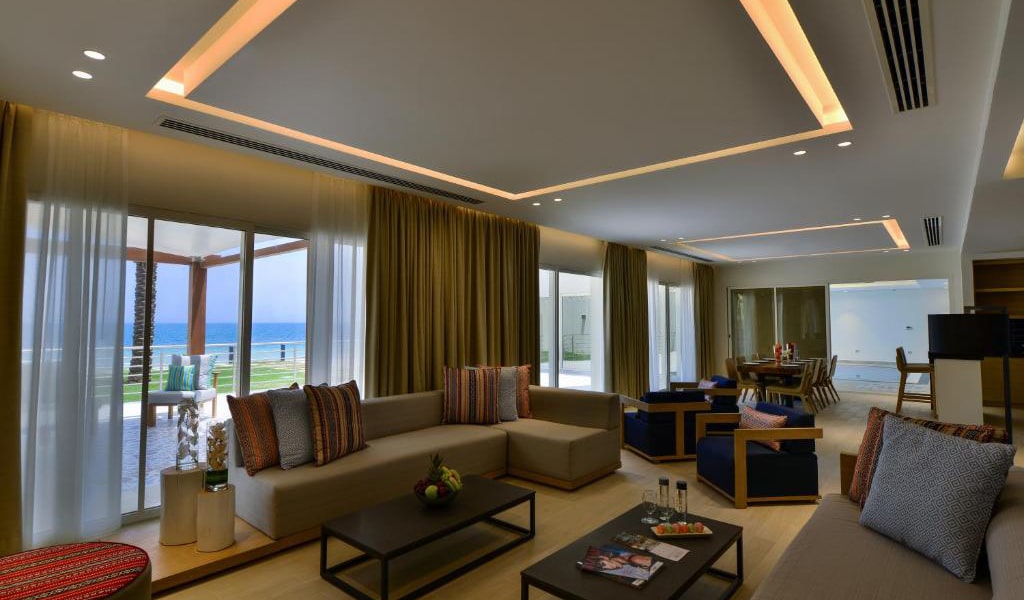 Royal Villa with Private Pool - Families Only 