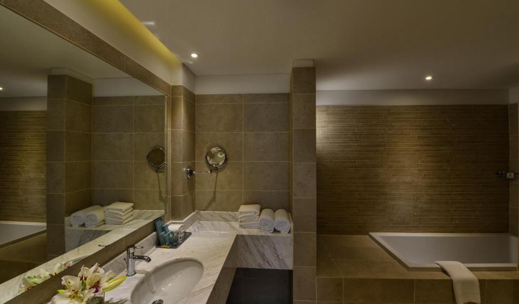Royal Villa with Private Pool - Families Only 