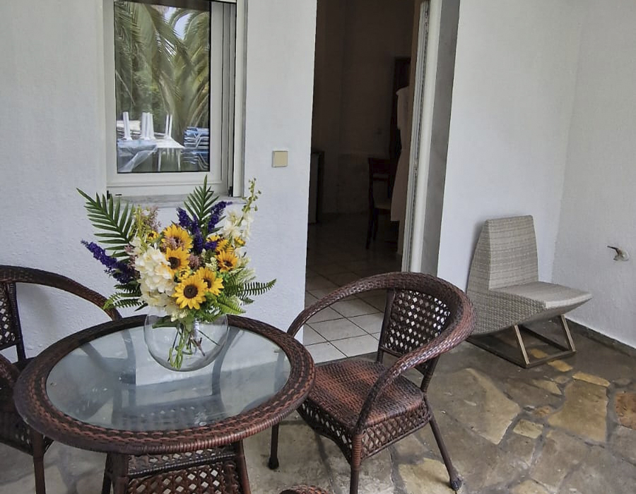 Double Bungalow Garden View